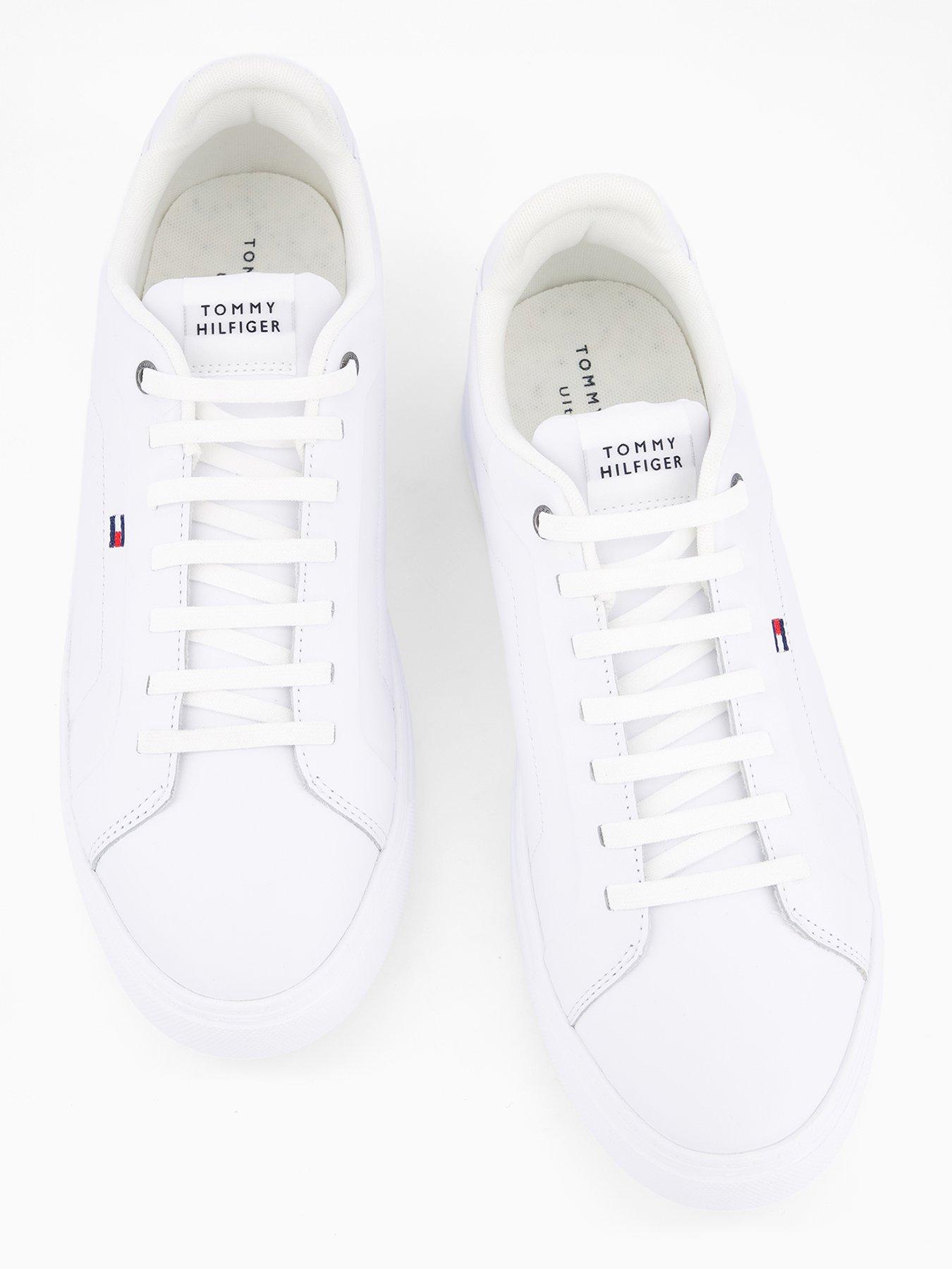 tommy-hilfiger-icon-court-light-laceless-trainers-whiteoutfit