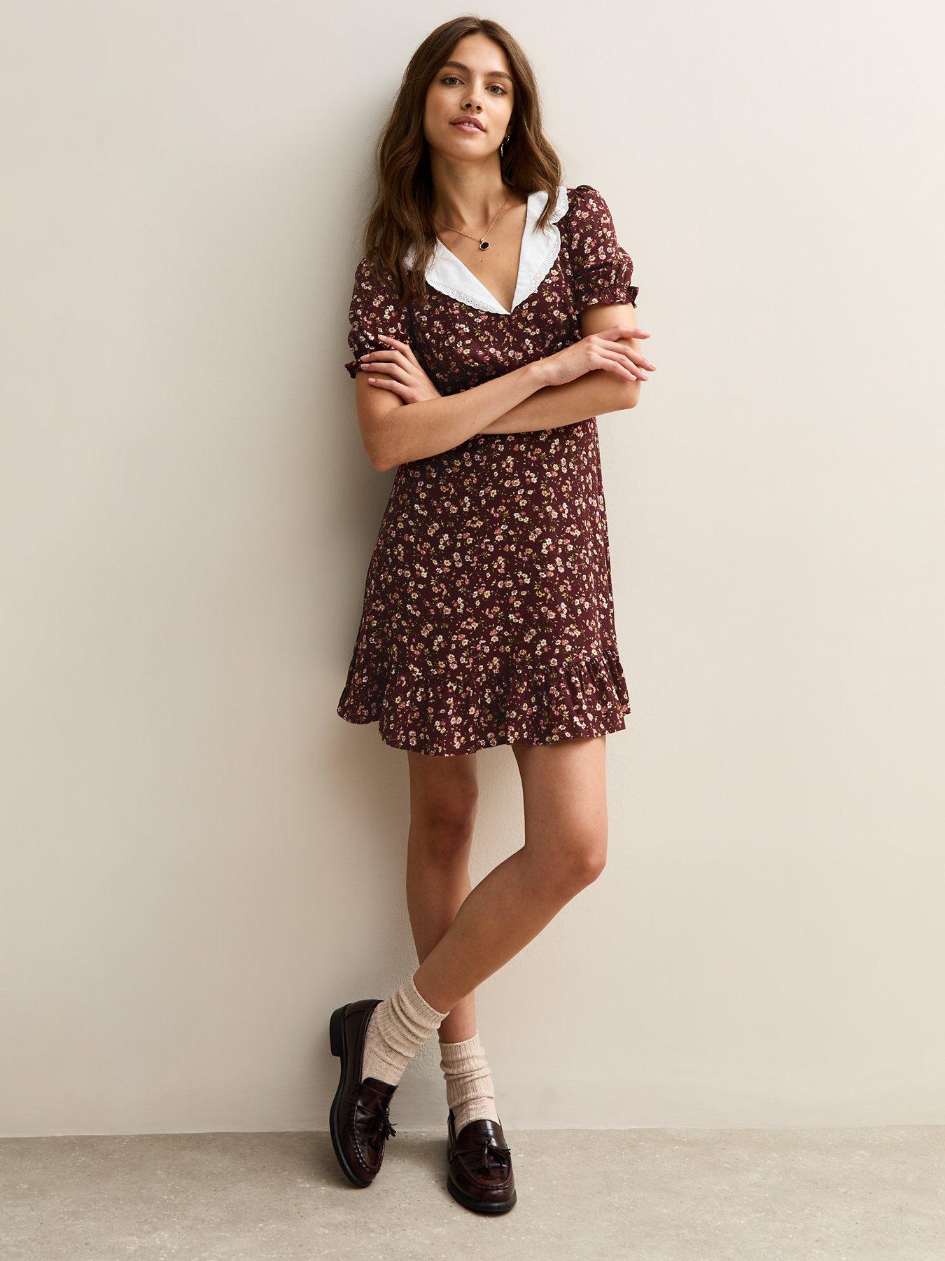 New Look Floral Print Contrast Collar Mini Dress - Red