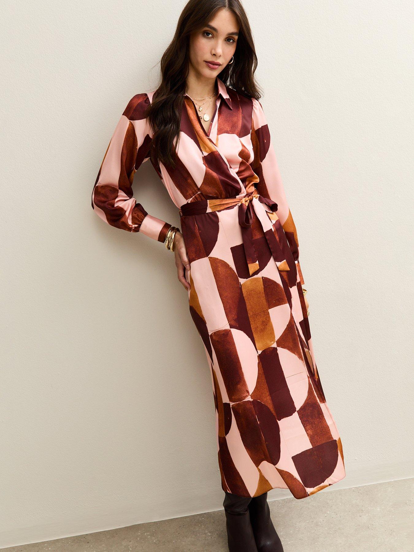 new-look-pink-geometric-print-midi-wrap-dressoutfit