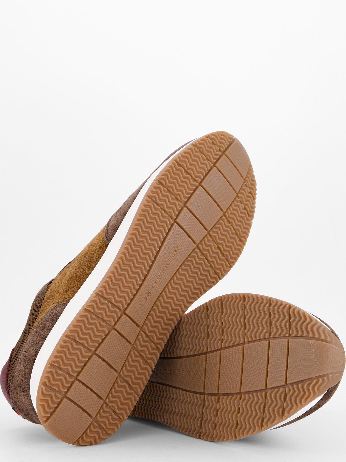Image 4 of 7 of Tommy Hilfiger Newport Suede Mix Trainers - Brown