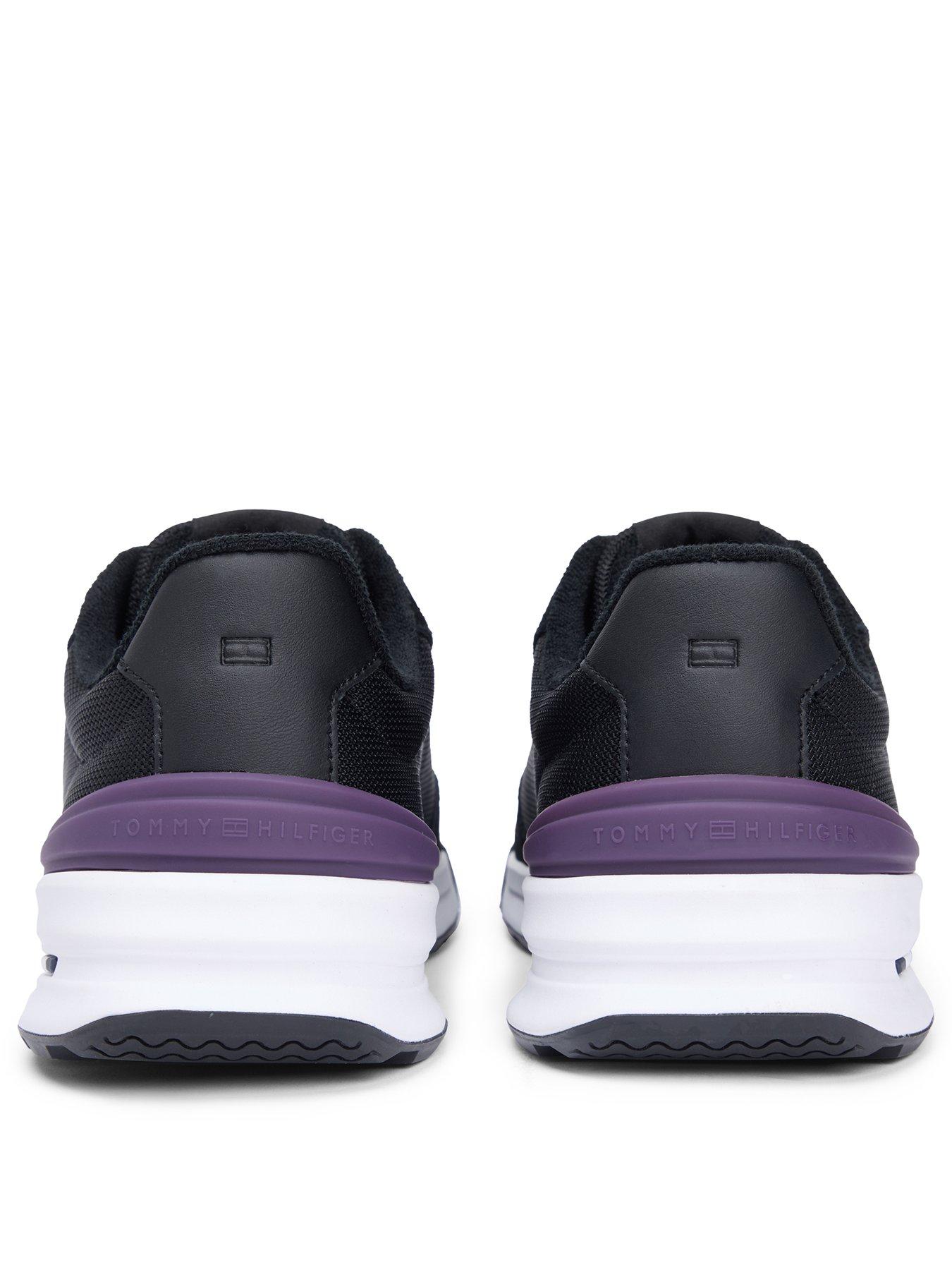 Image 3 of 6 of Tommy Hilfiger Nu Retro Runner Trainers - Black