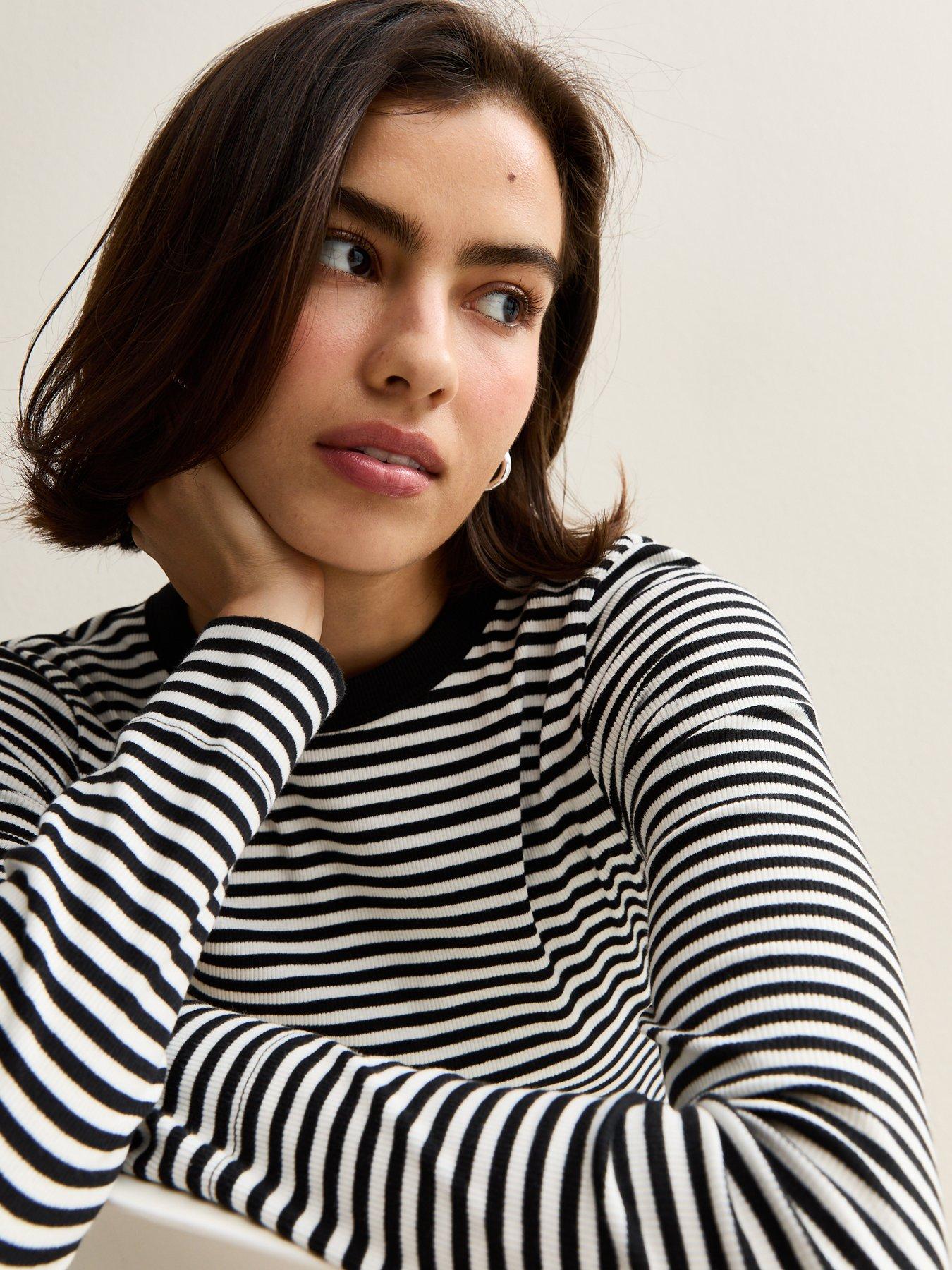 new-look-black-and-white-striped-long-sleeve-ribbed-jersey-topoutfit
