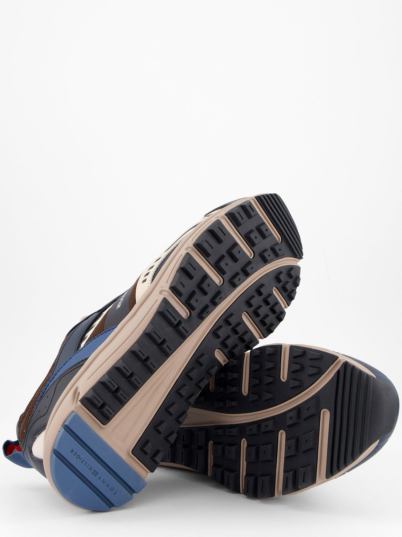 tommy-hilfiger-outdoor-sneaker-tech-mix-trainers-browndetail