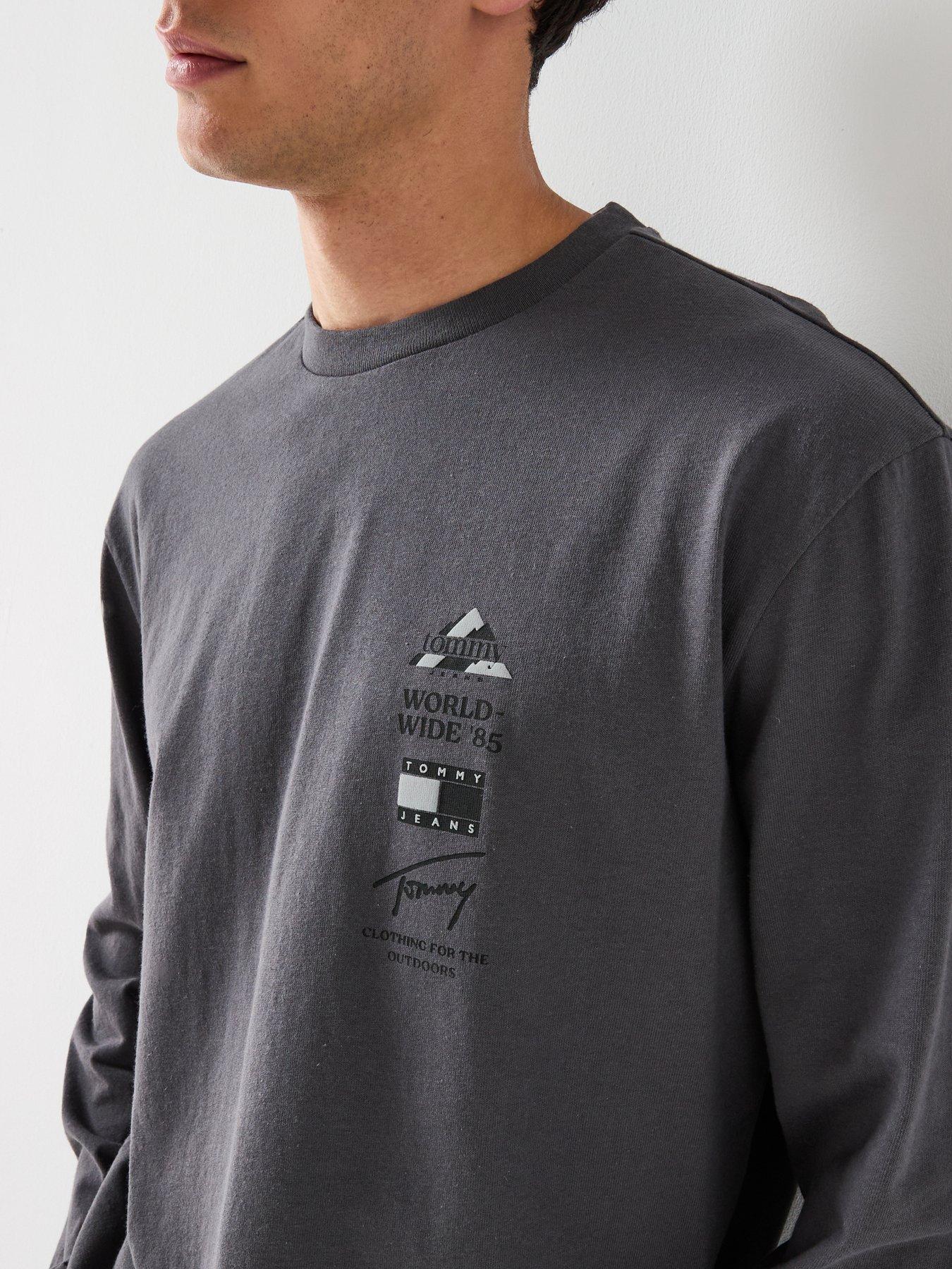 Image 4 of 6 of Tommy Jeans Relaxed Fit Peaks Backprint Long Sleeve T-Shirt - Black