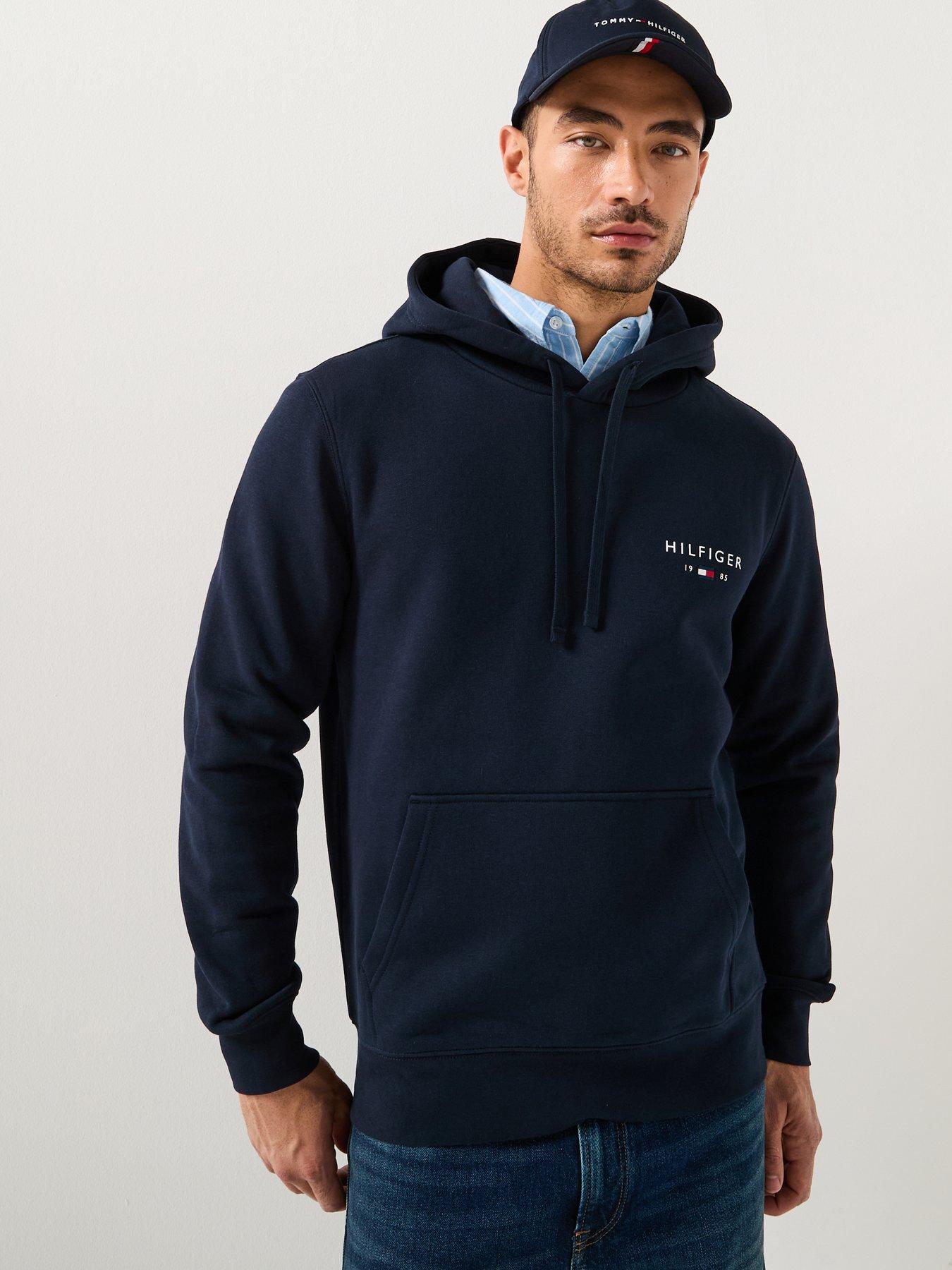 tommy-hilfiger-small-left-chest-hoodie-navydetail