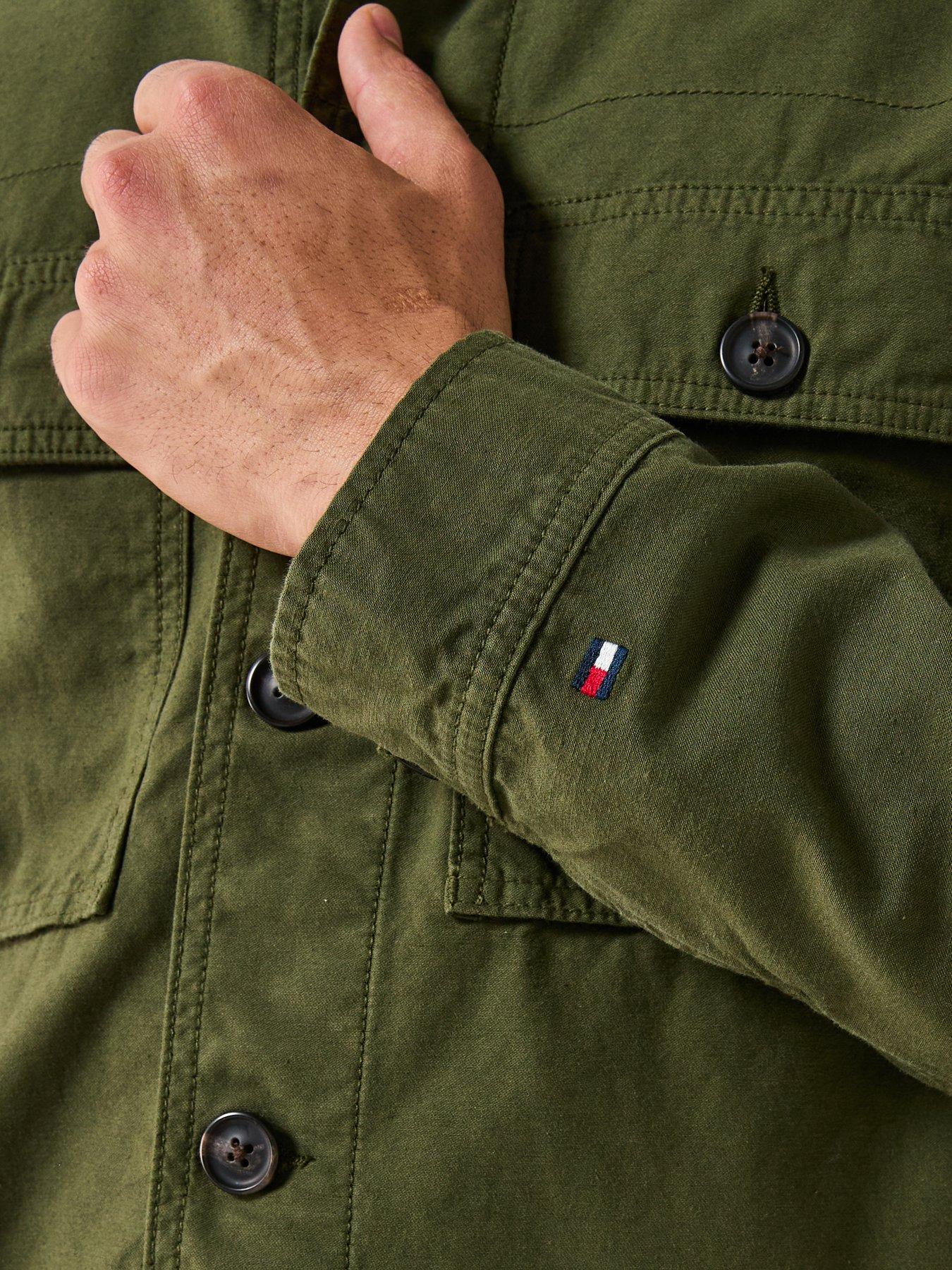 tommy-hilfiger-garment-dyed-utility-overshirt-greenoutfit