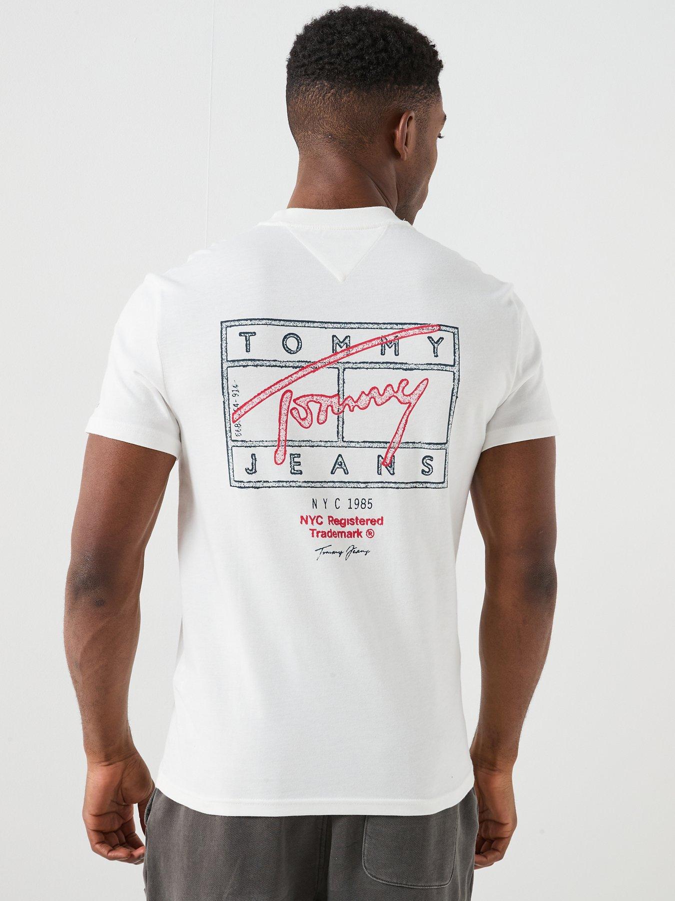 Tommy Jeans Regular Fit Sign Spray Backprint T-Shirt - Cream