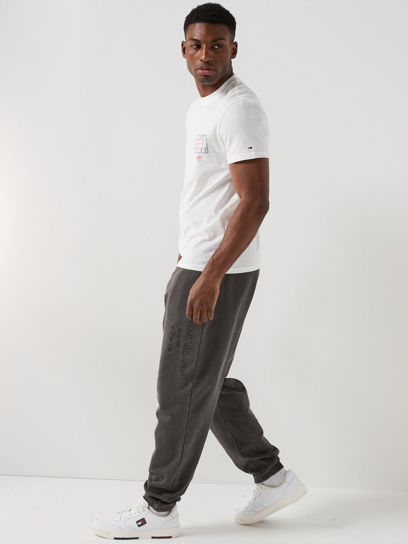 Image 6 of 6 of Tommy Jeans Relaxed Fit Garment Dyed Joggers - Black