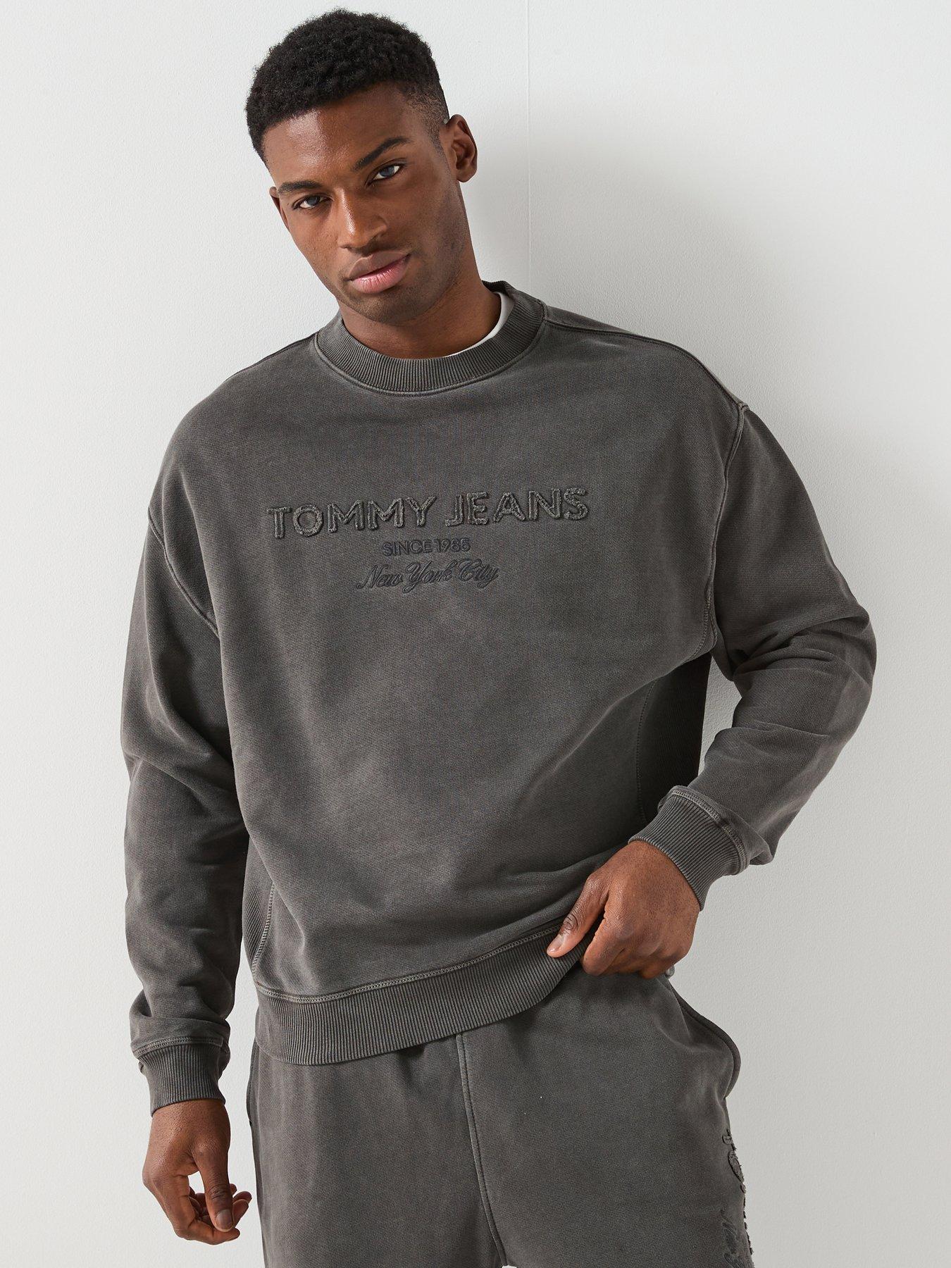 tommy-jeans-90s-garment-dyed-new-classics-crew-sweatshirt-blackfront