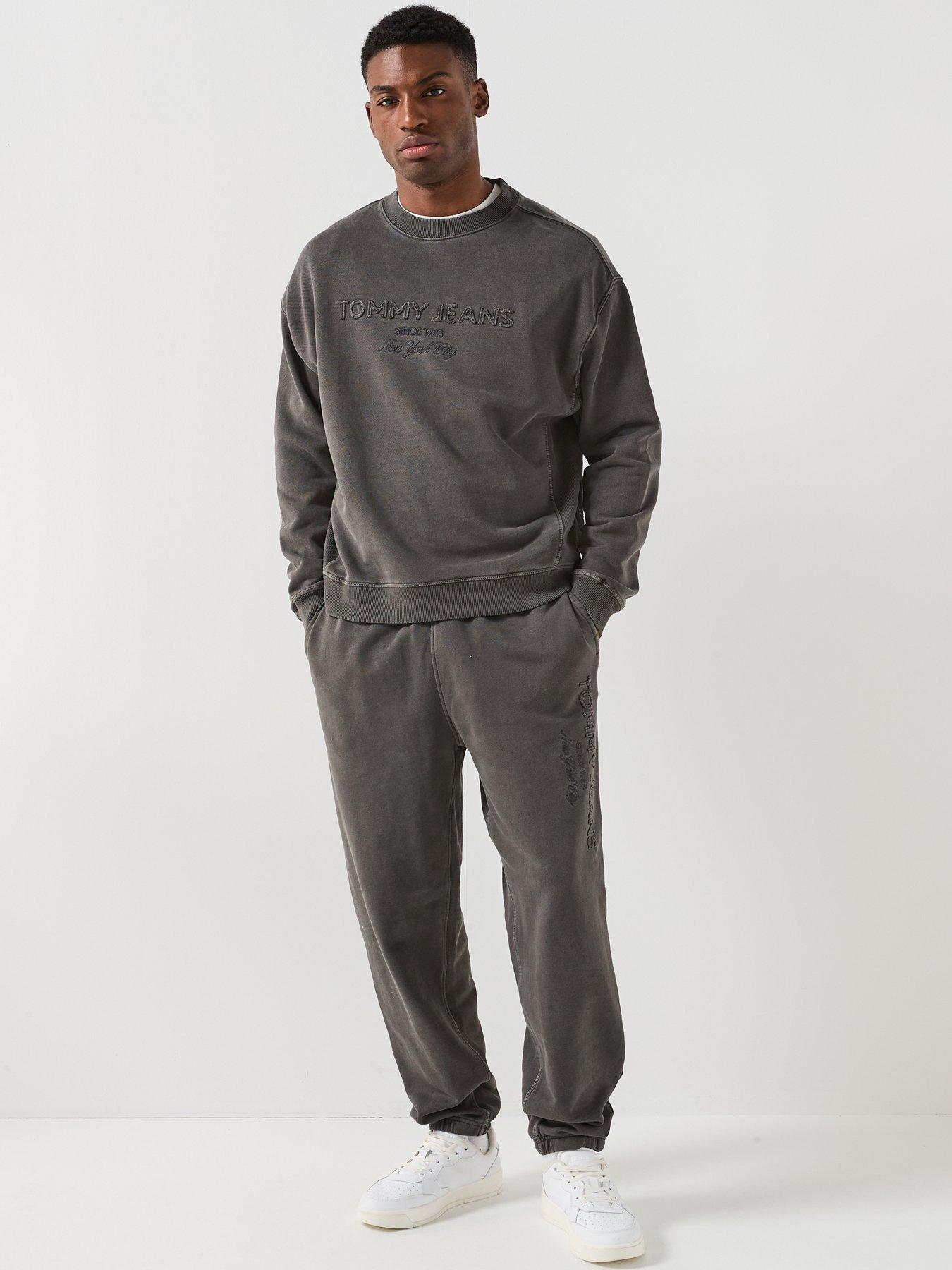 tommy-jeans-90s-garment-dyed-new-classics-crew-sweatshirt-blackback