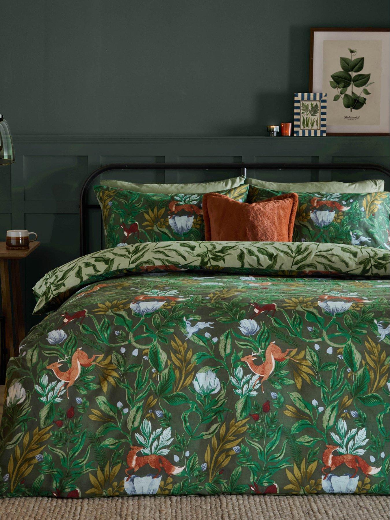 Image 1 of 4 of Furn Intothewoods Duvet Set Forest Green