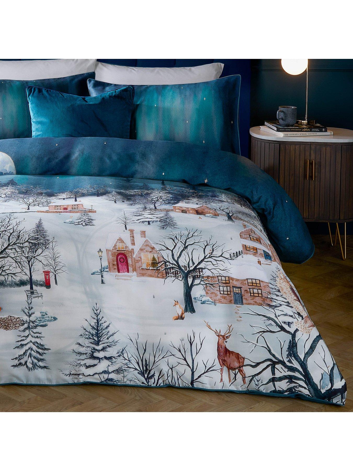 paoletti-starlight-christmas-duvet-set-midnight-blueback