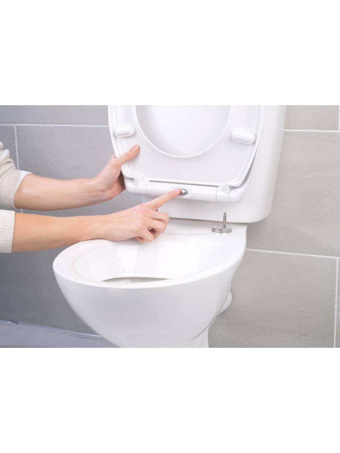 Image 2 of 5 of Beldray Anti Bac Quick Release Toilet Seat