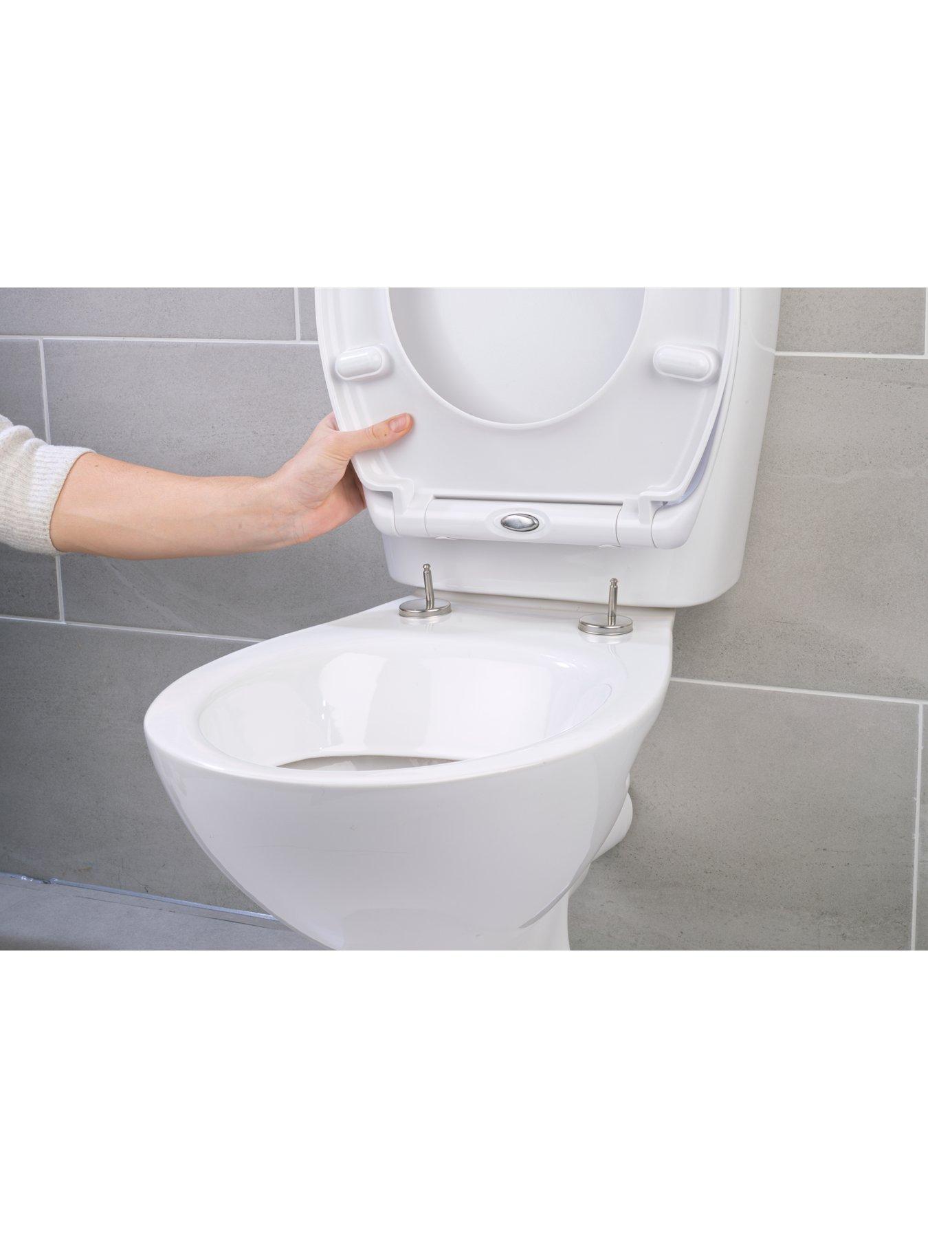 Image 3 of 5 of Beldray Anti Bac Quick Release Toilet Seat