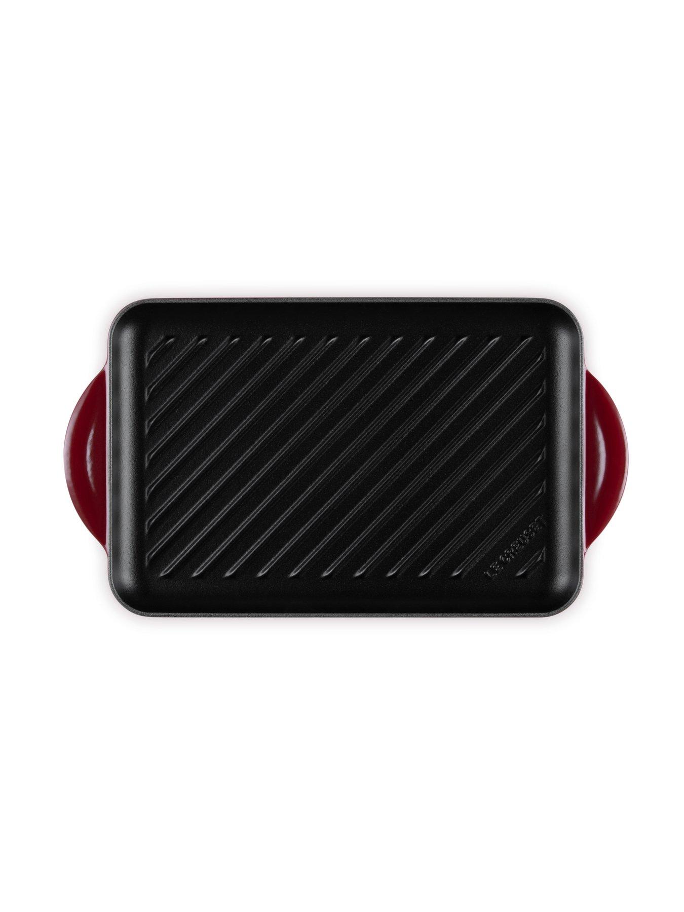 le-creuset-32cm-rectangular-grilldetail