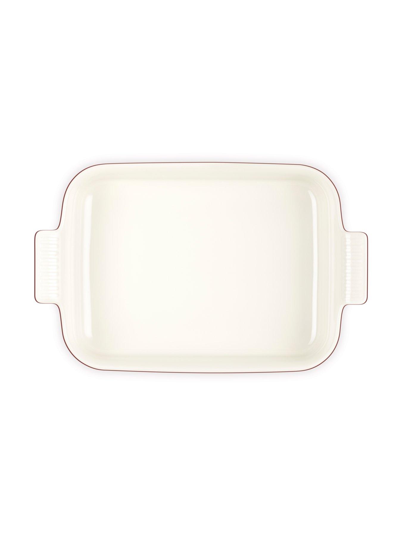 le-creuset-32cm-deep-rectangular-dishdetail