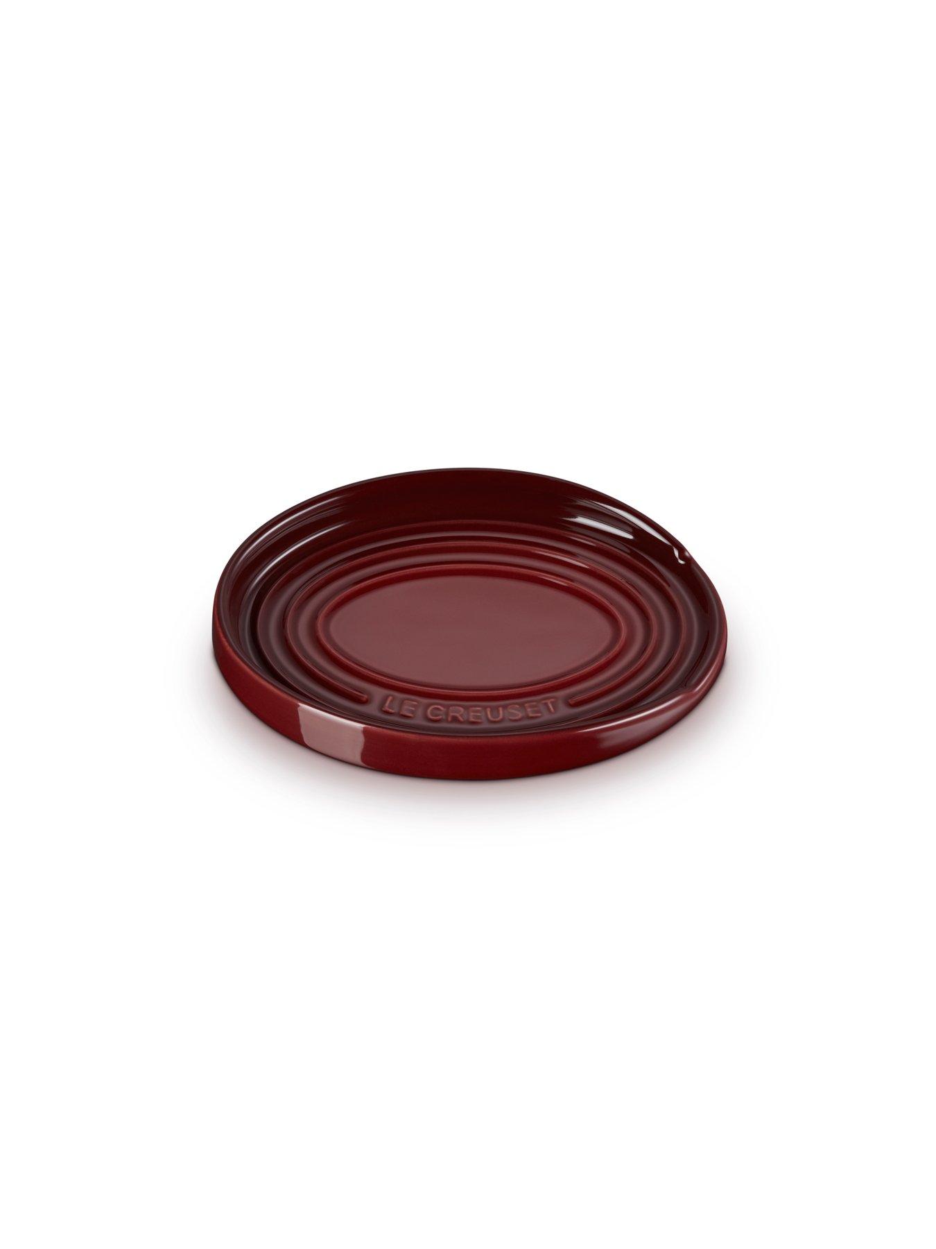 le-creuset-oval-spoon-rest