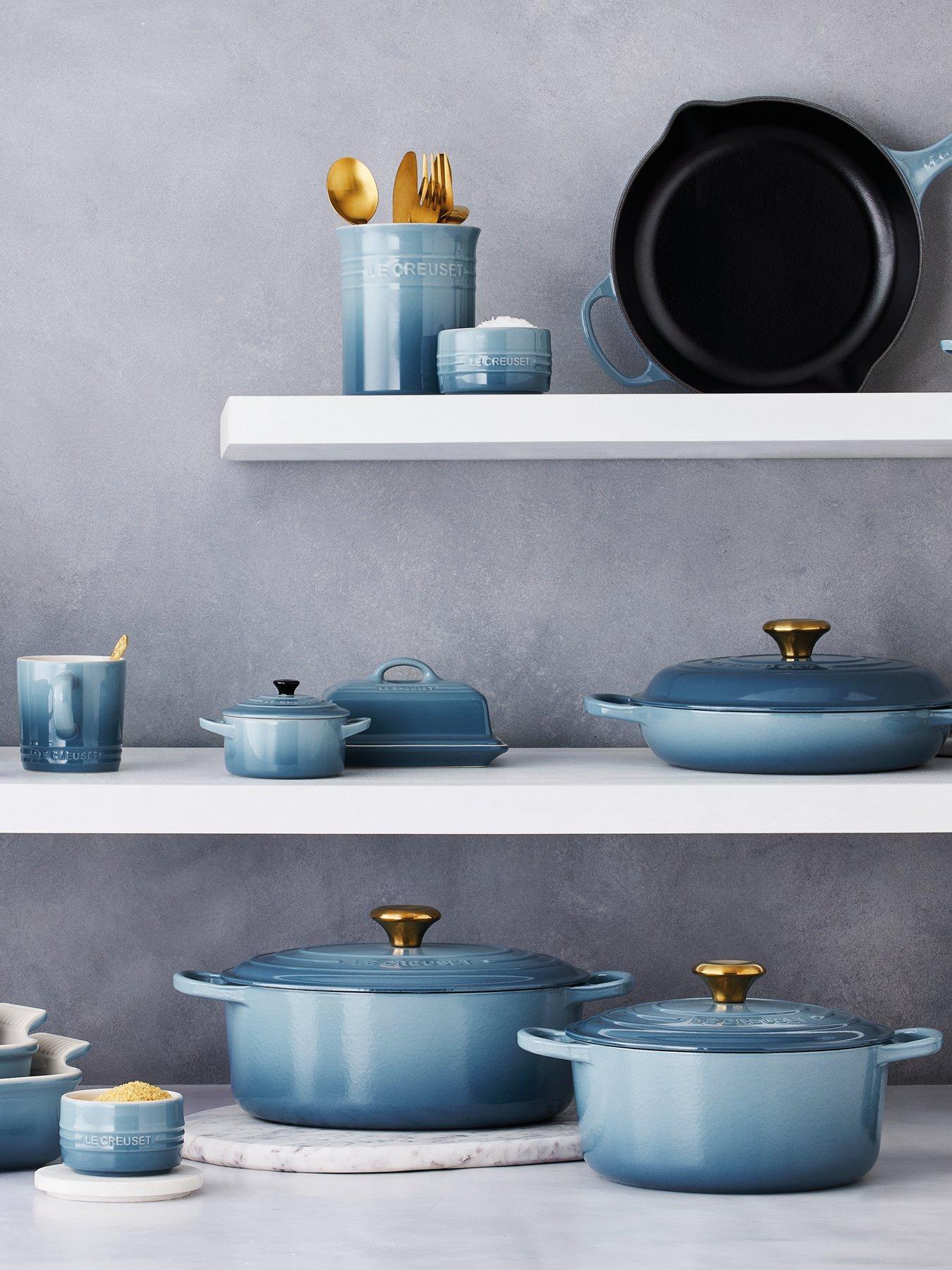 le-creuset-small-utensil-jar