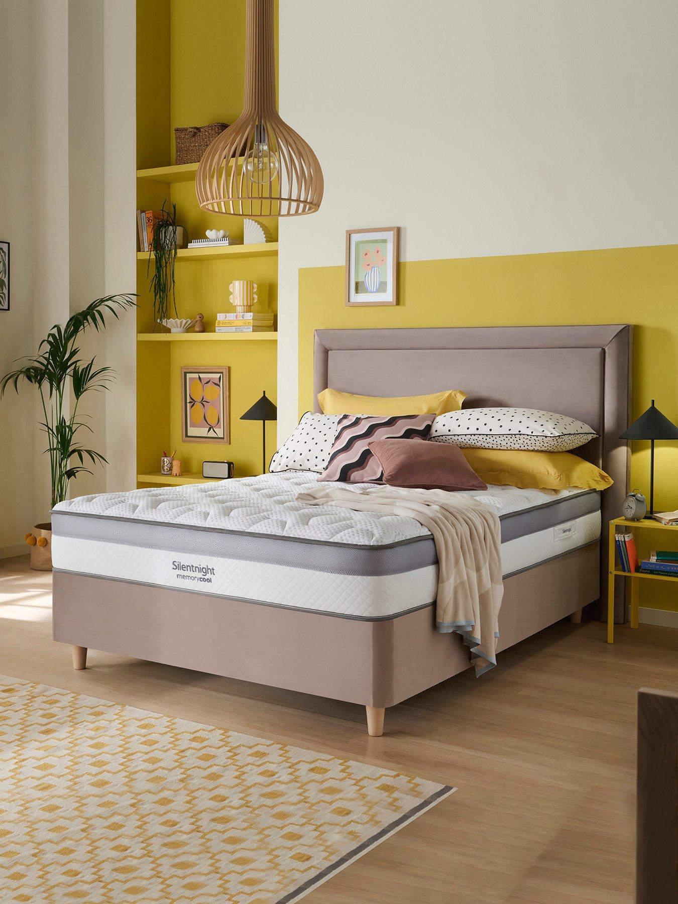 Image 1 of 8 of Silentnight Memory Cool 1000 Mattress