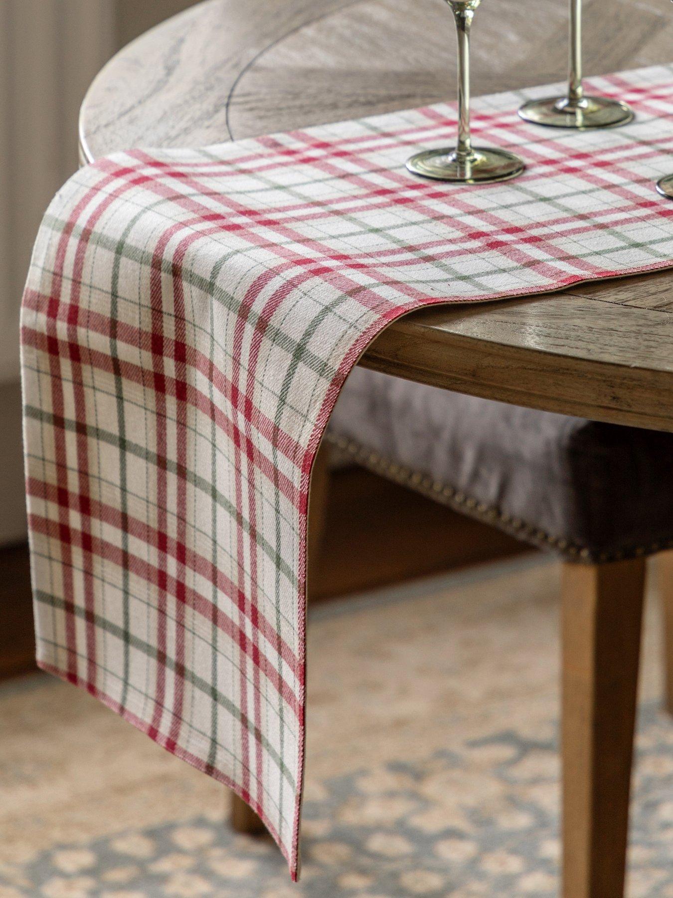 gallery-direct-heritage-christmas-check-table-runner-360x1800mm