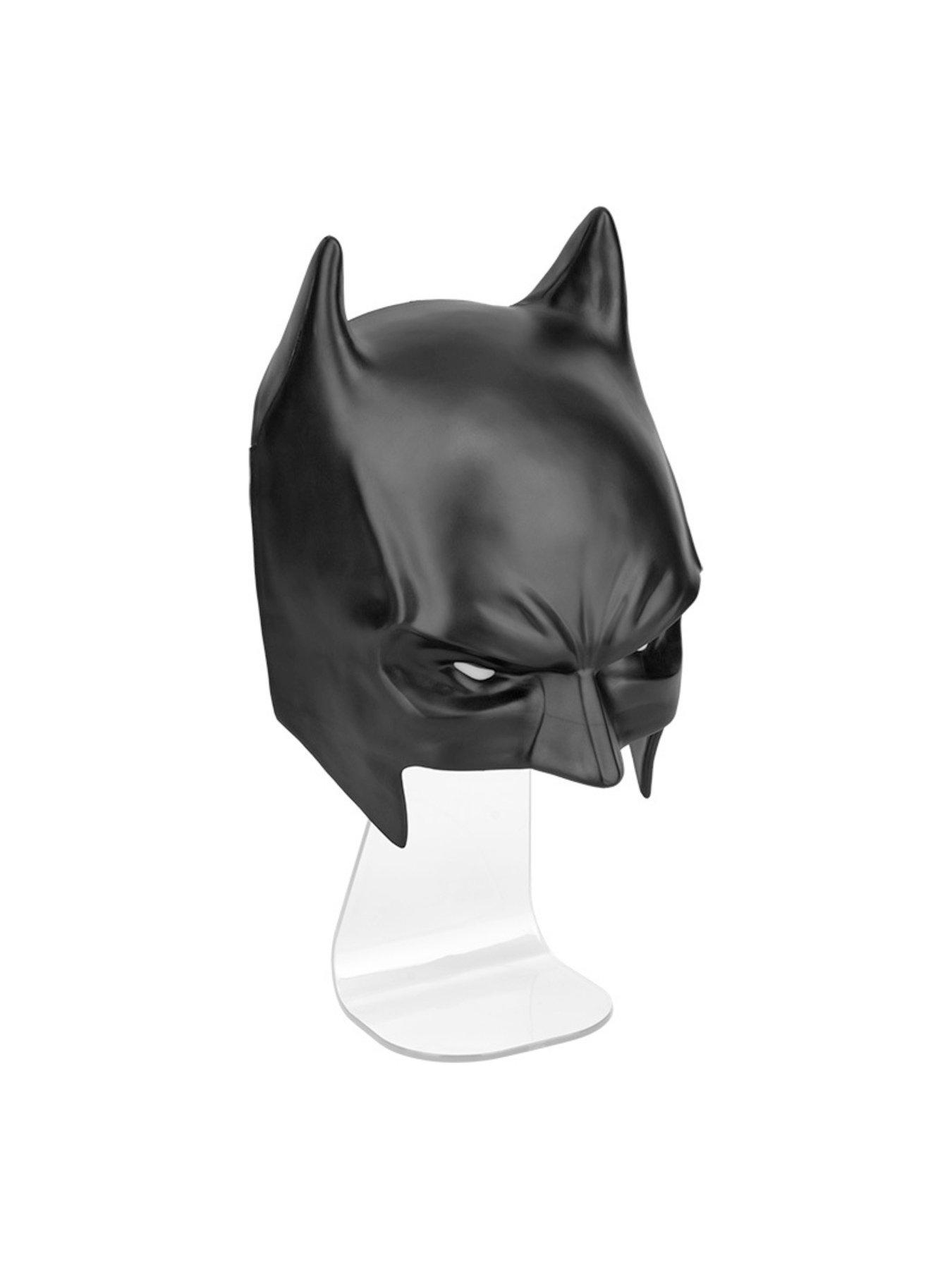 batman-batman-mask-lightoutfit