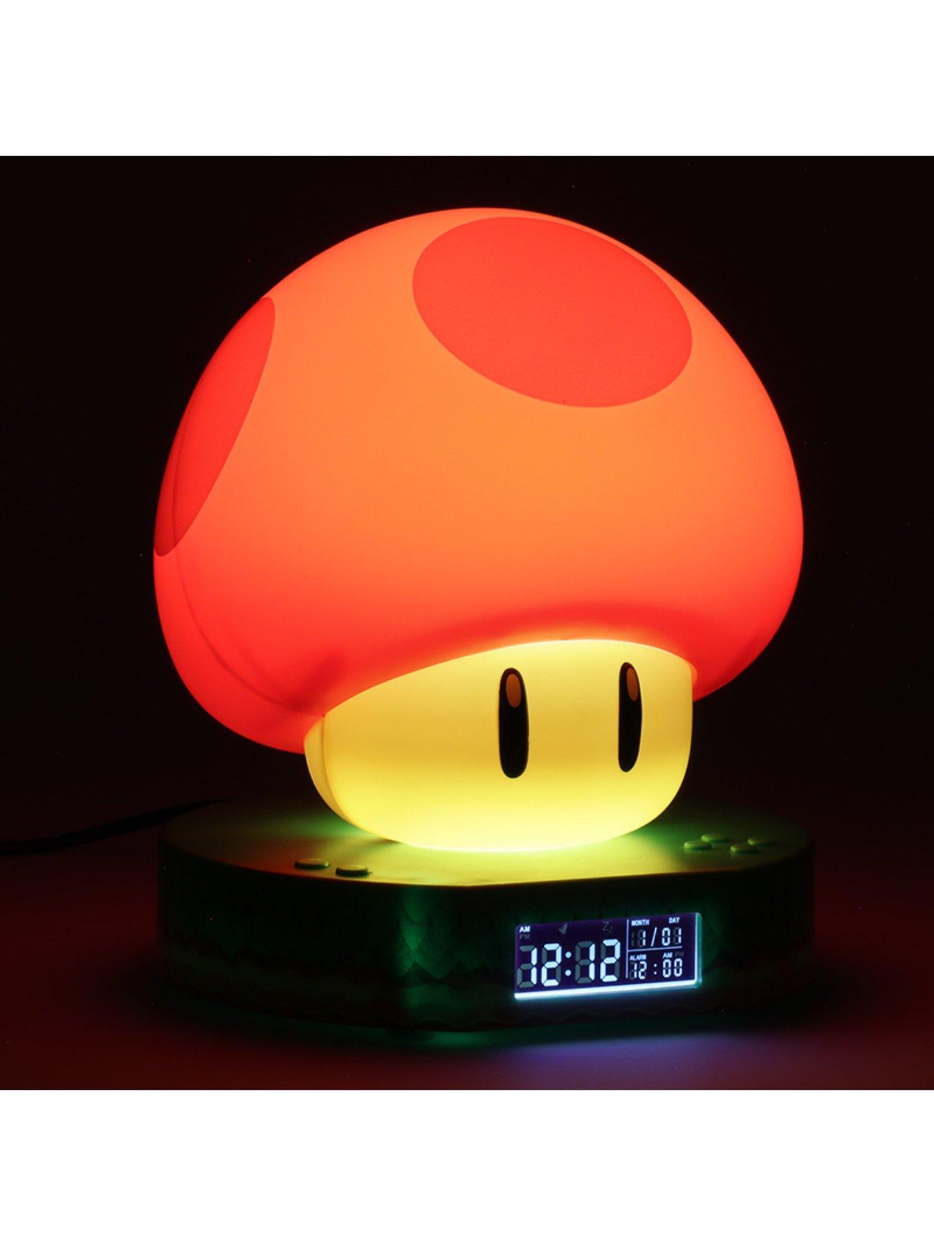 super-mario-super-mushroom-digital-alarm-clockoutfit