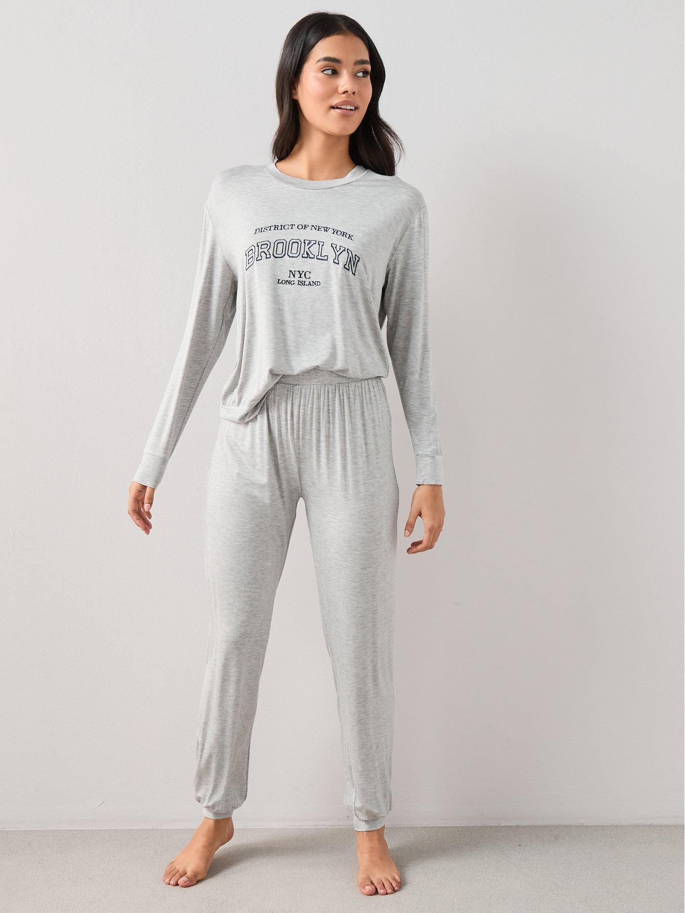 Image 3 of 6 of The Very Collection Brooklyn NY Top And Jogger Pyjama Set - Grey