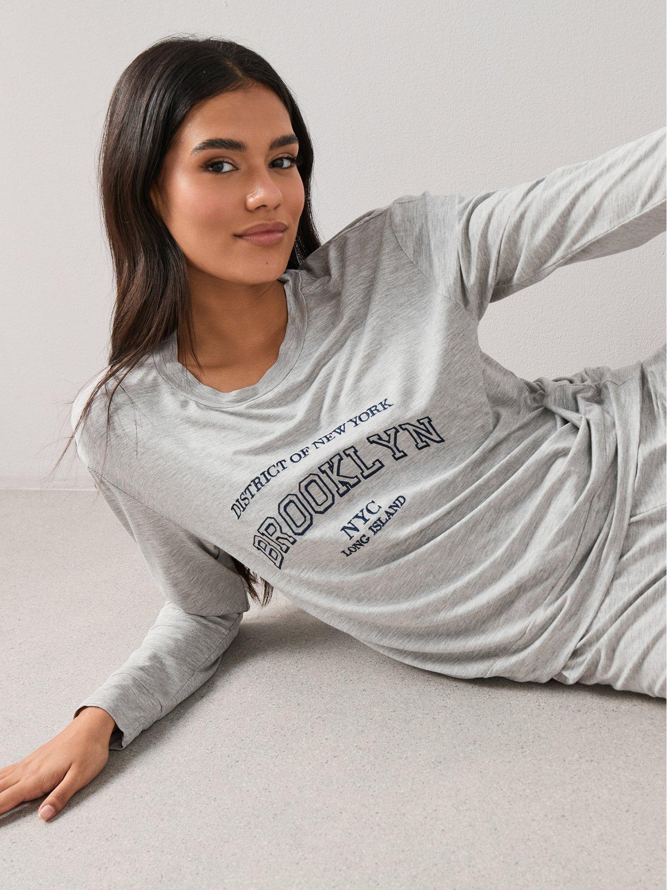 the-very-collection-embroidered-slogan-long-sleeve-top-and-jogger-pj-set-greydetail