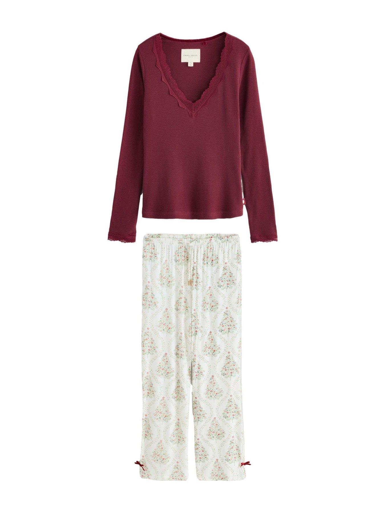 laura-ashley-christmas-tree-pjs-blackdetail