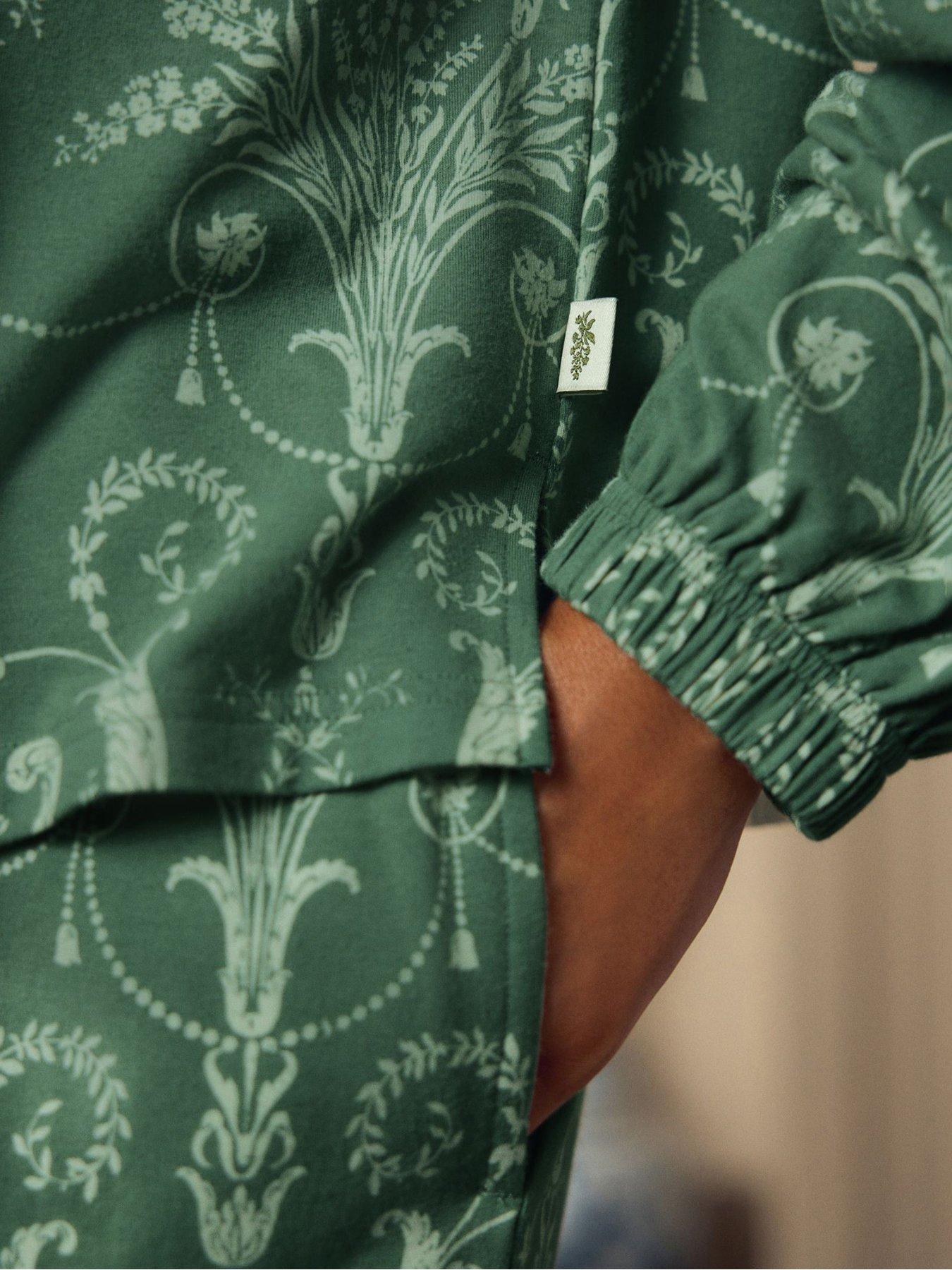 laura-ashley-emerald-green-josette-twosieoutfit