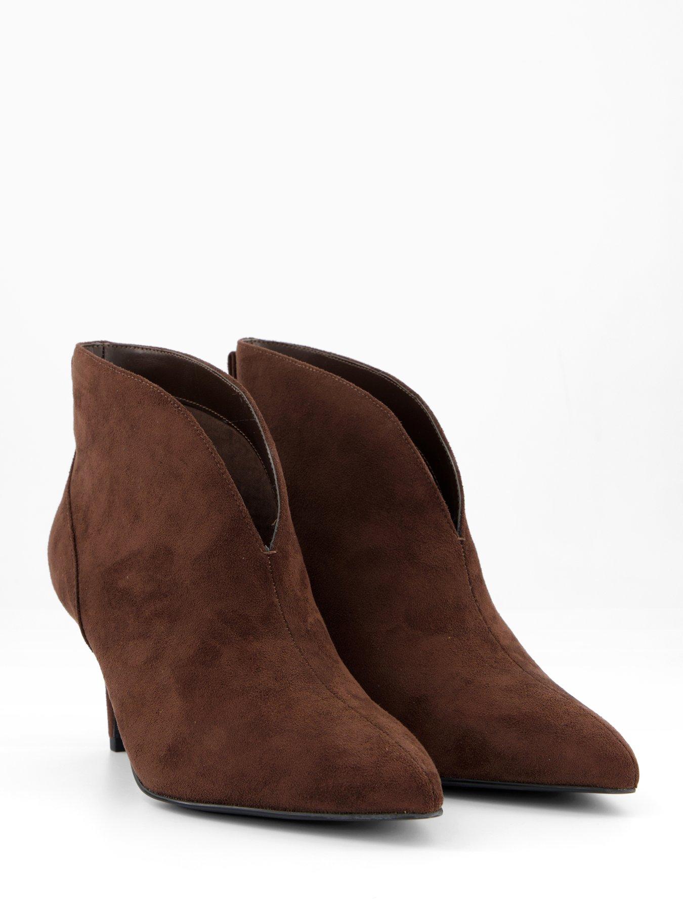 Image 6 of 7 of The Very Collection Wide Fit V Vamp Heeled Boot - Brown