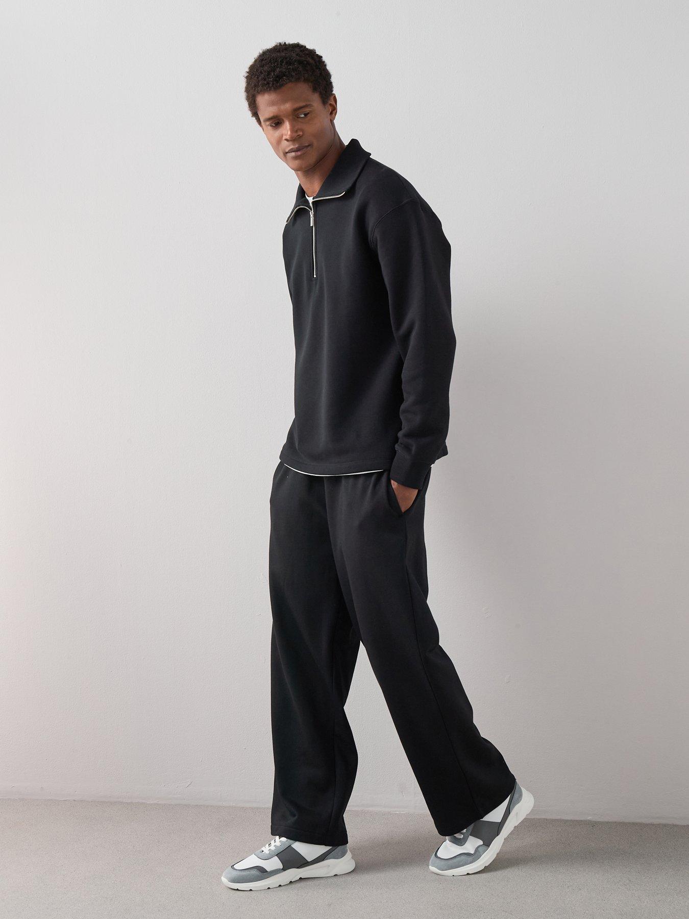 Image 4 of 7 of The Very Collection Heavyweight Oversized Joggers - Black