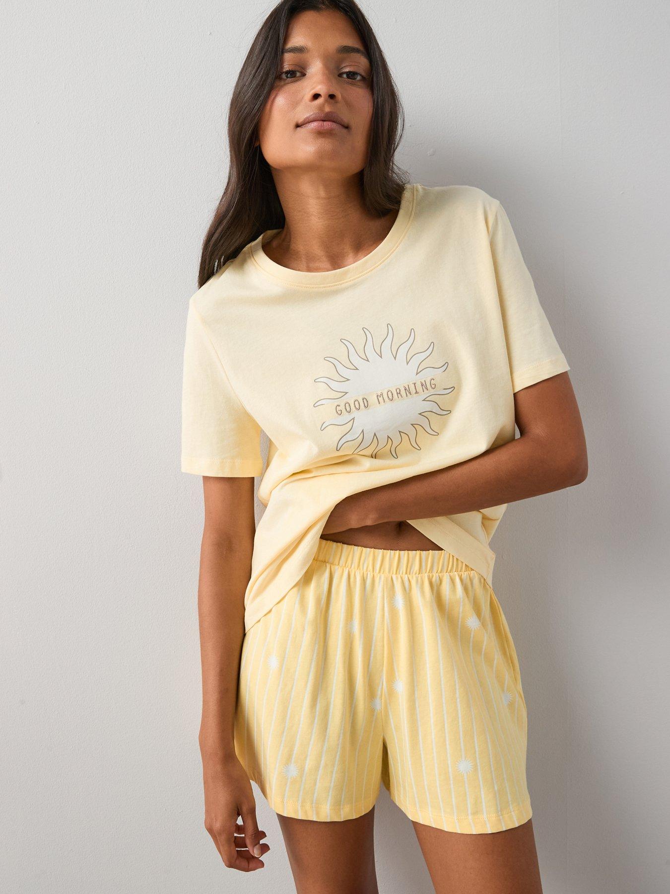 the-very-collection-short-sleeve-sun-print-t-shirt-and-stripe-short-pyjama-set-lemon