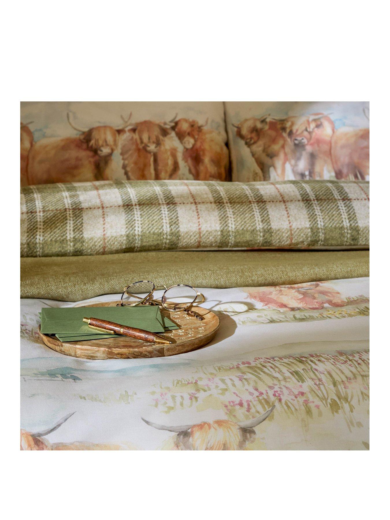 voyage-highlandcattle-duvet-set-naturalstillFront