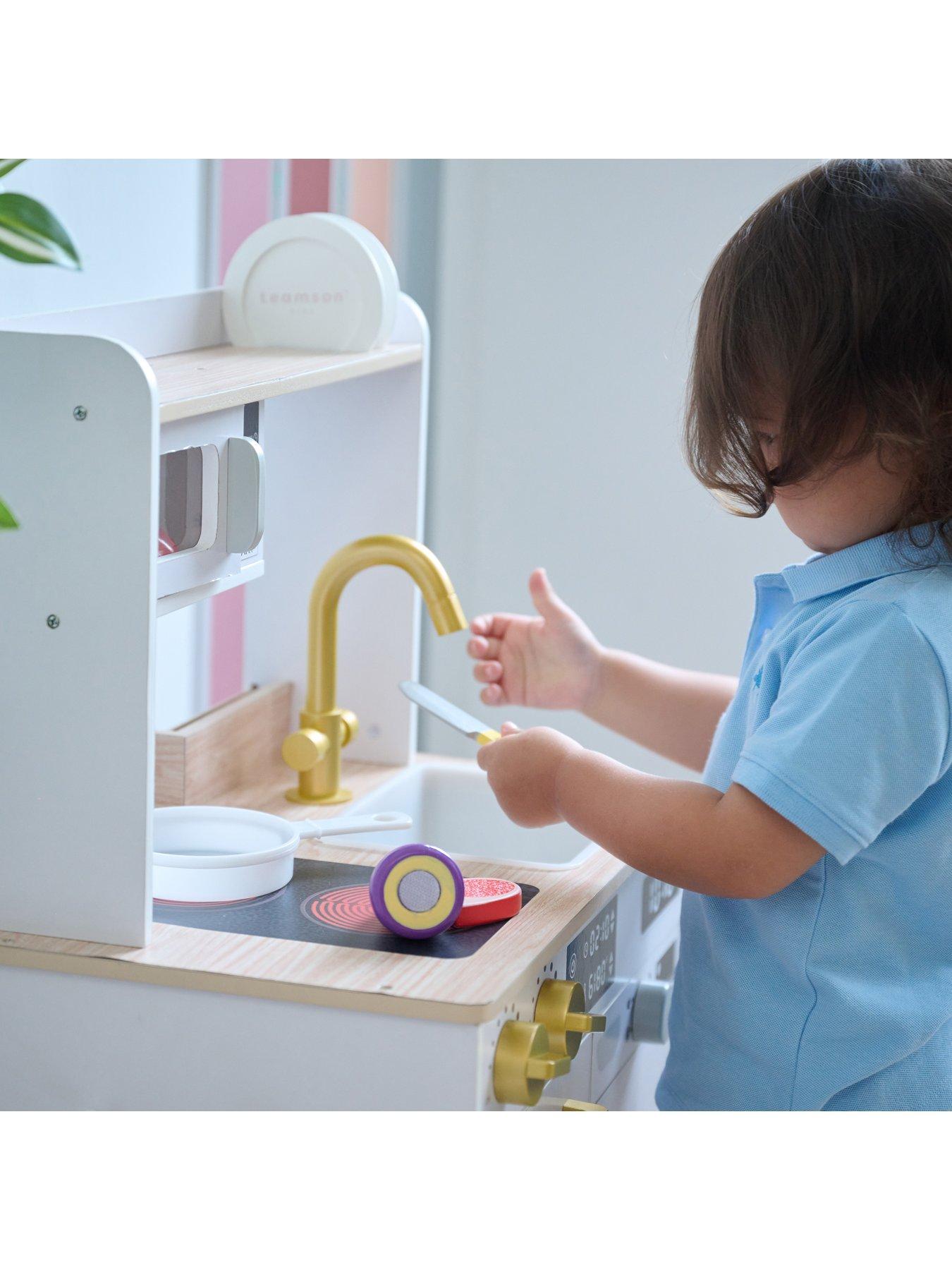 teamson-kids-little-chef-lake-tahoe-small-kitchen-playsetnbsp--whiteoutfit