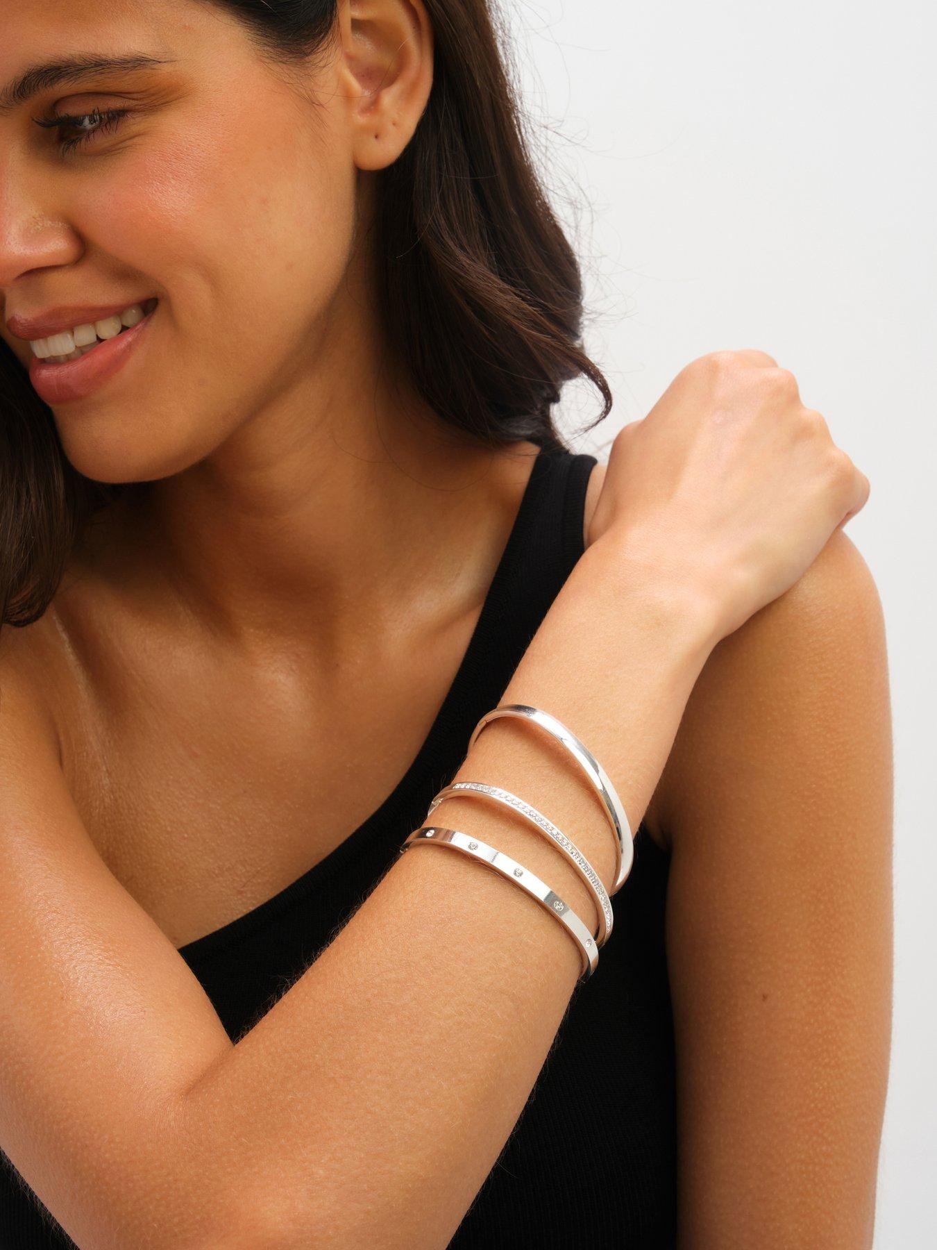 jon-richard-waterproof-platinum-plated-polished-banglestillFront