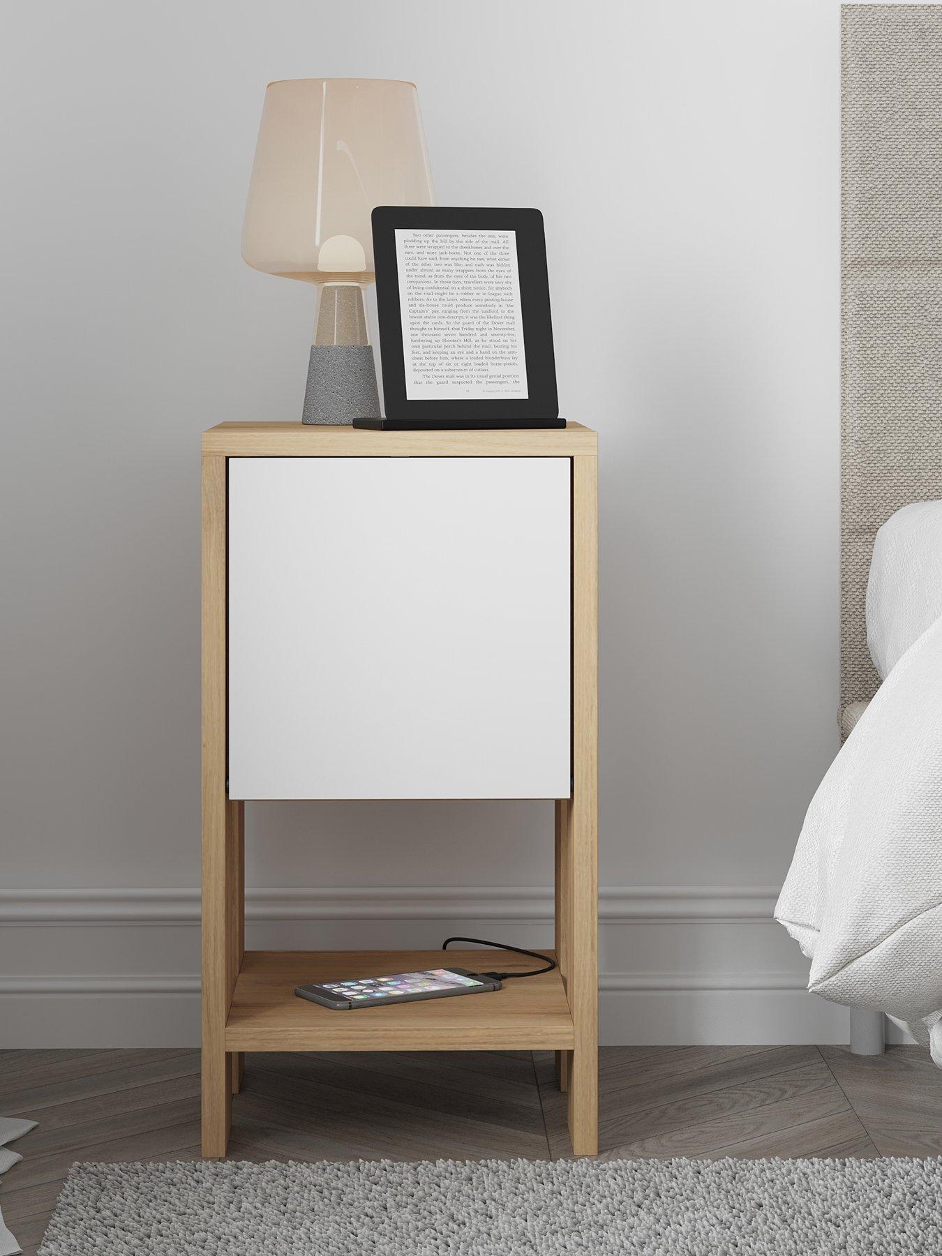 Decortie Ema Bedside Table