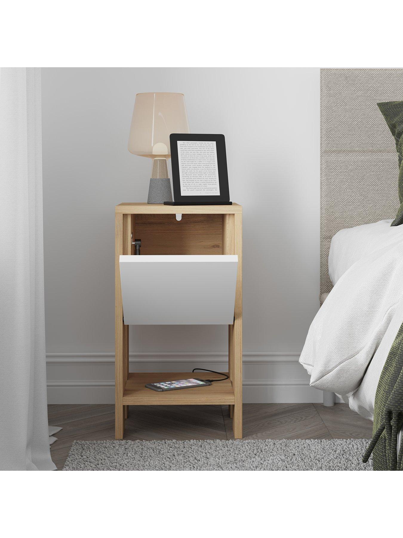 decortie-ema-bedside-tableoutfit