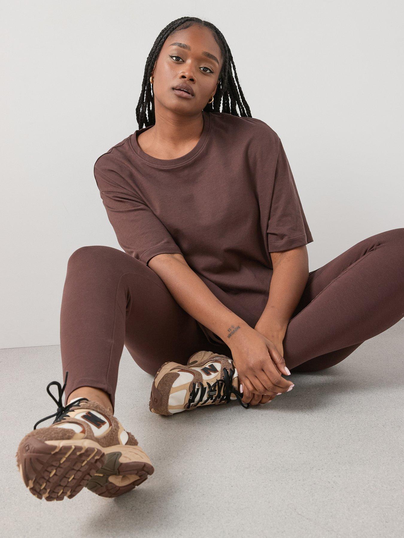 the-very-collection-curve-oversized-t-shirt-amp-legging-set-brownfront