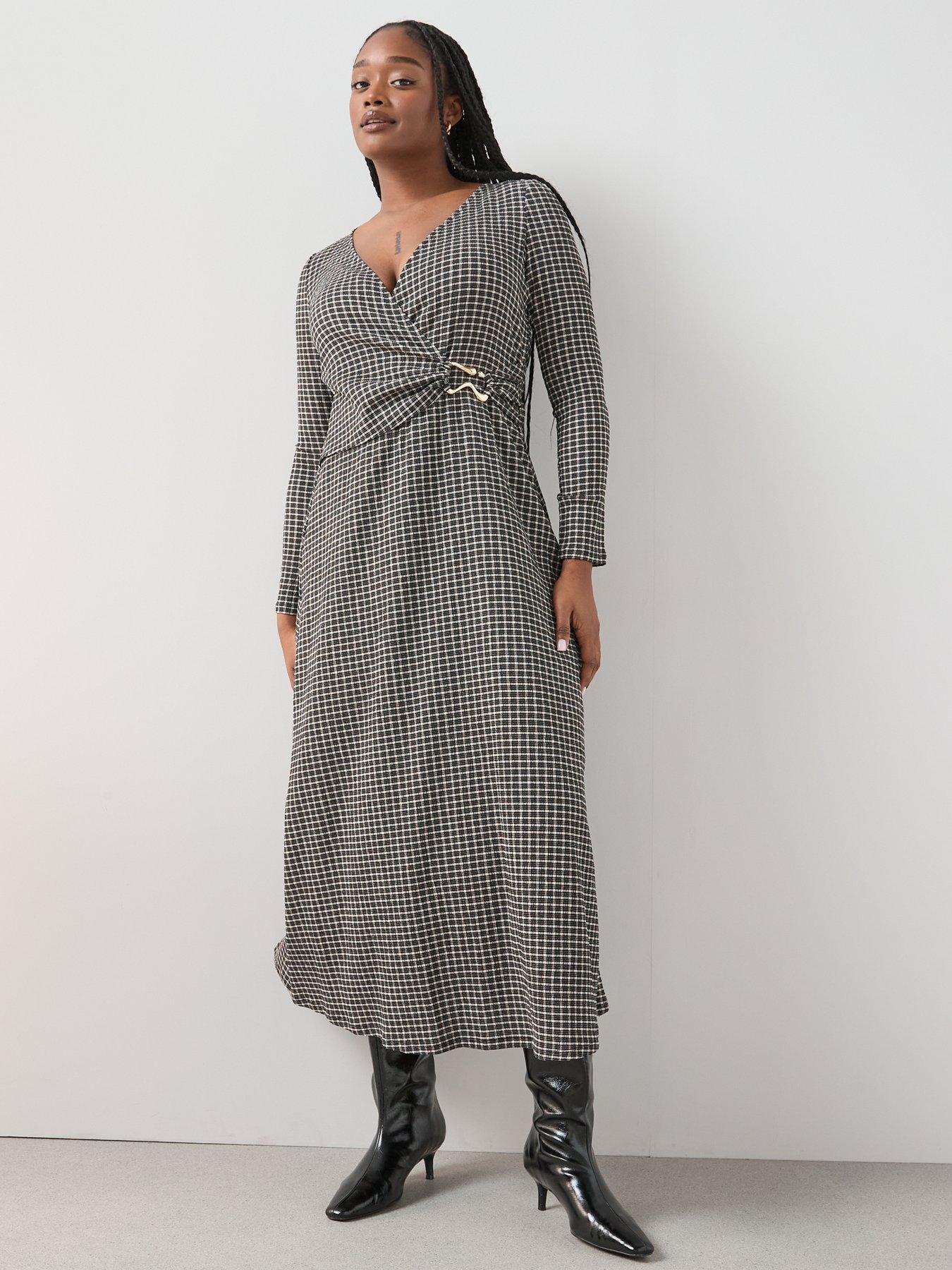 Image 6 of 6 of The Very Collection Curve Stretch Gingham Wrap Dress - Multi