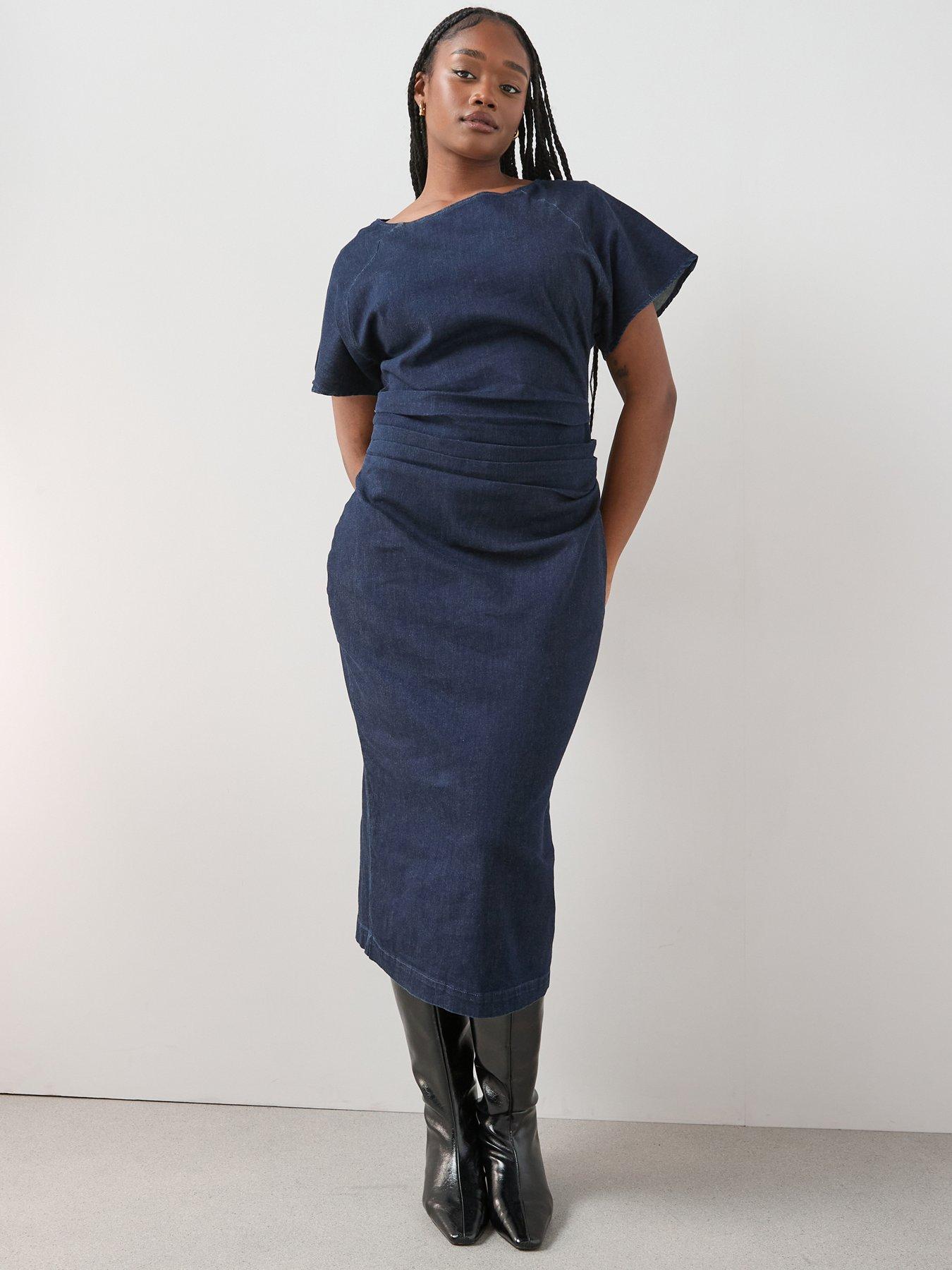 Image 3 of 6 of The Very Collection Curve Ruched Stretch Denim Midi Dres
