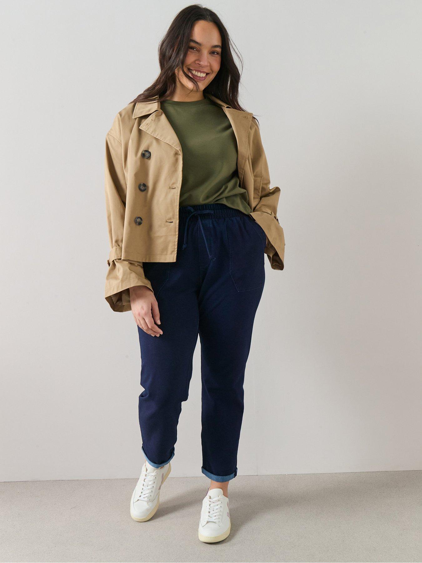 Image 3 of 7 of The Very Collection Curve Stretch Comfort Straight Leg Jean