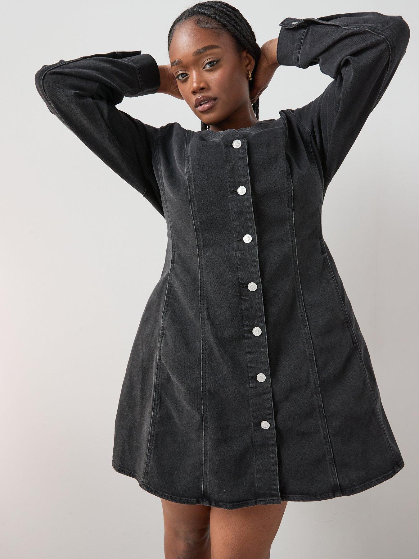 Image 6 of 6 of The Very Collection Curve Fit & Flare Denim Mini Dress
