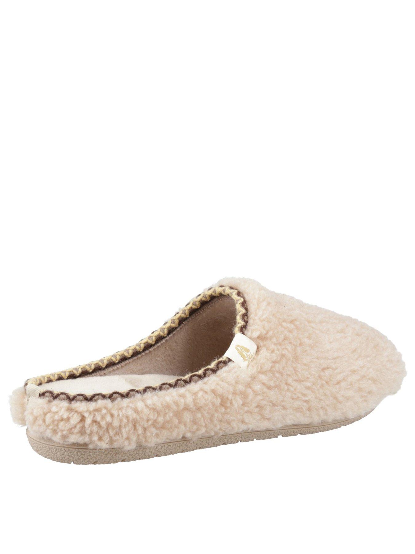 hush-puppies-good-slipper-teddy-muleback