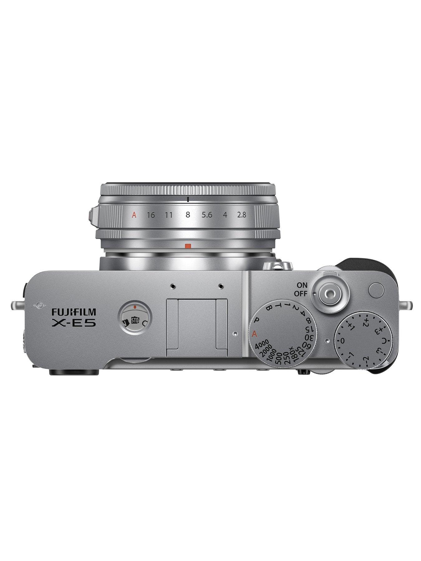 fujifilm-x-e5-mirrorless-digital-camera-silvernbsp-fujinonnbspxf-23mm-lensdetail