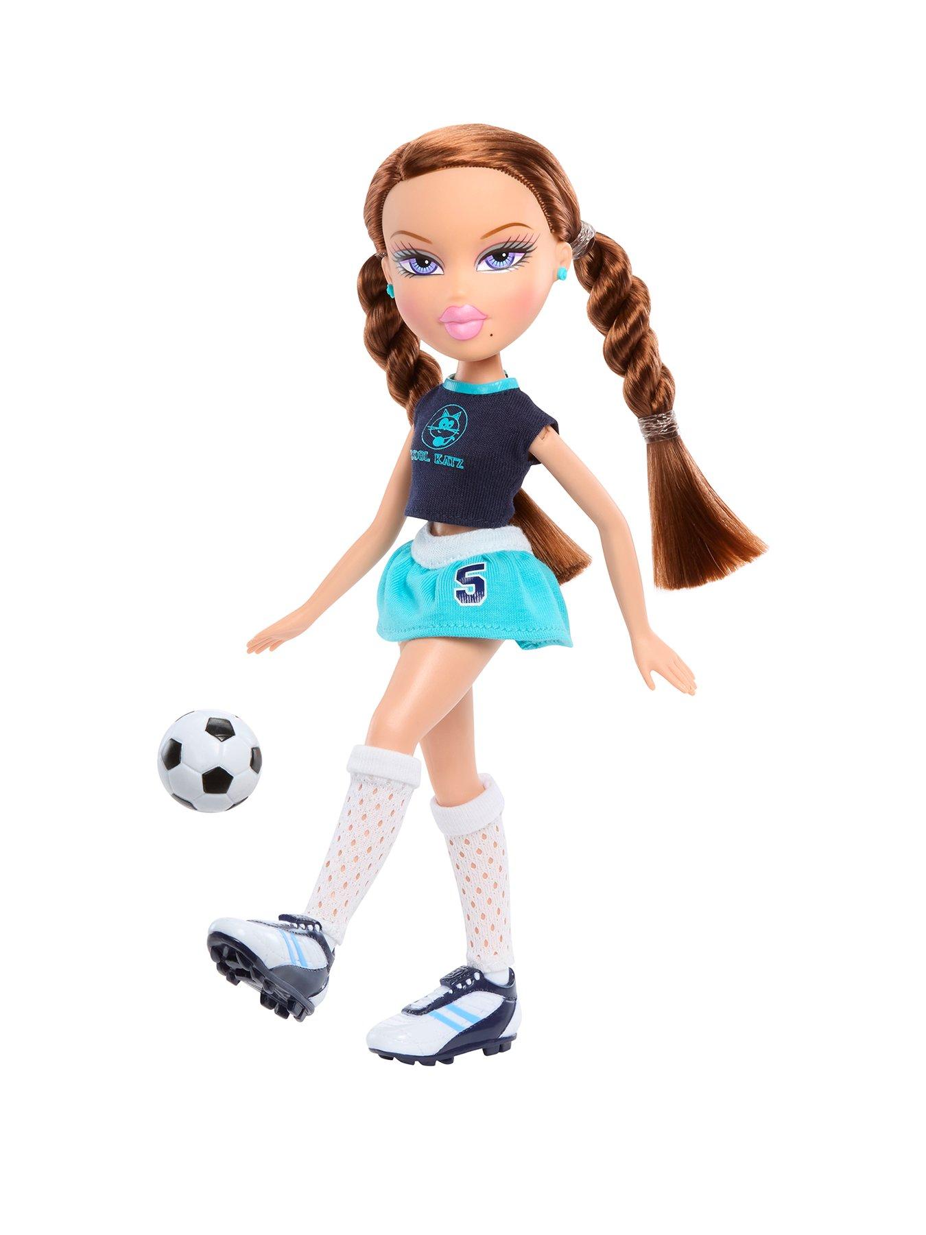 Bratz Play Sportz Doll - Roxxi (Soccer)