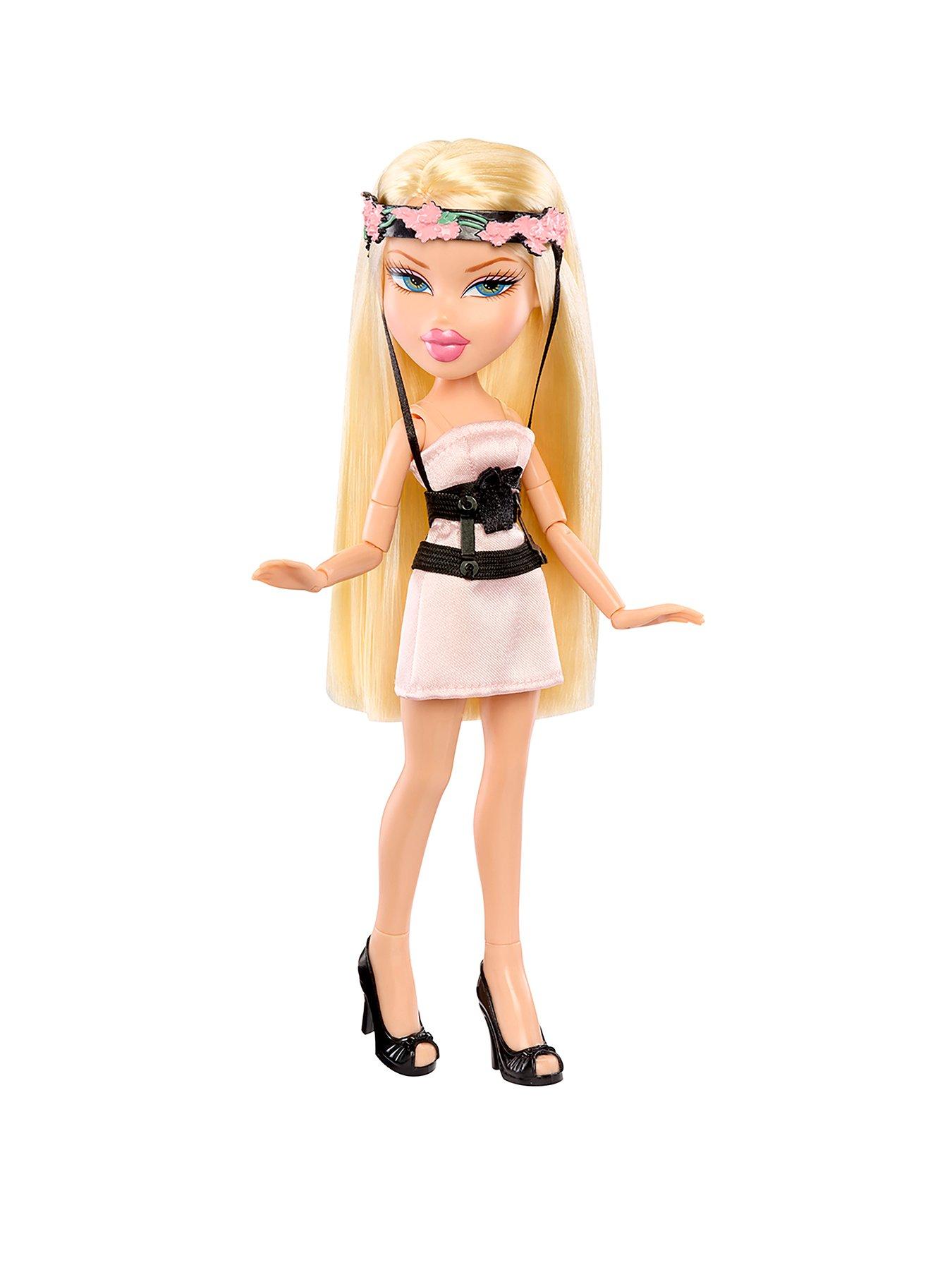 bratz-bratz-collector-mean-girls-spring-fling-regina