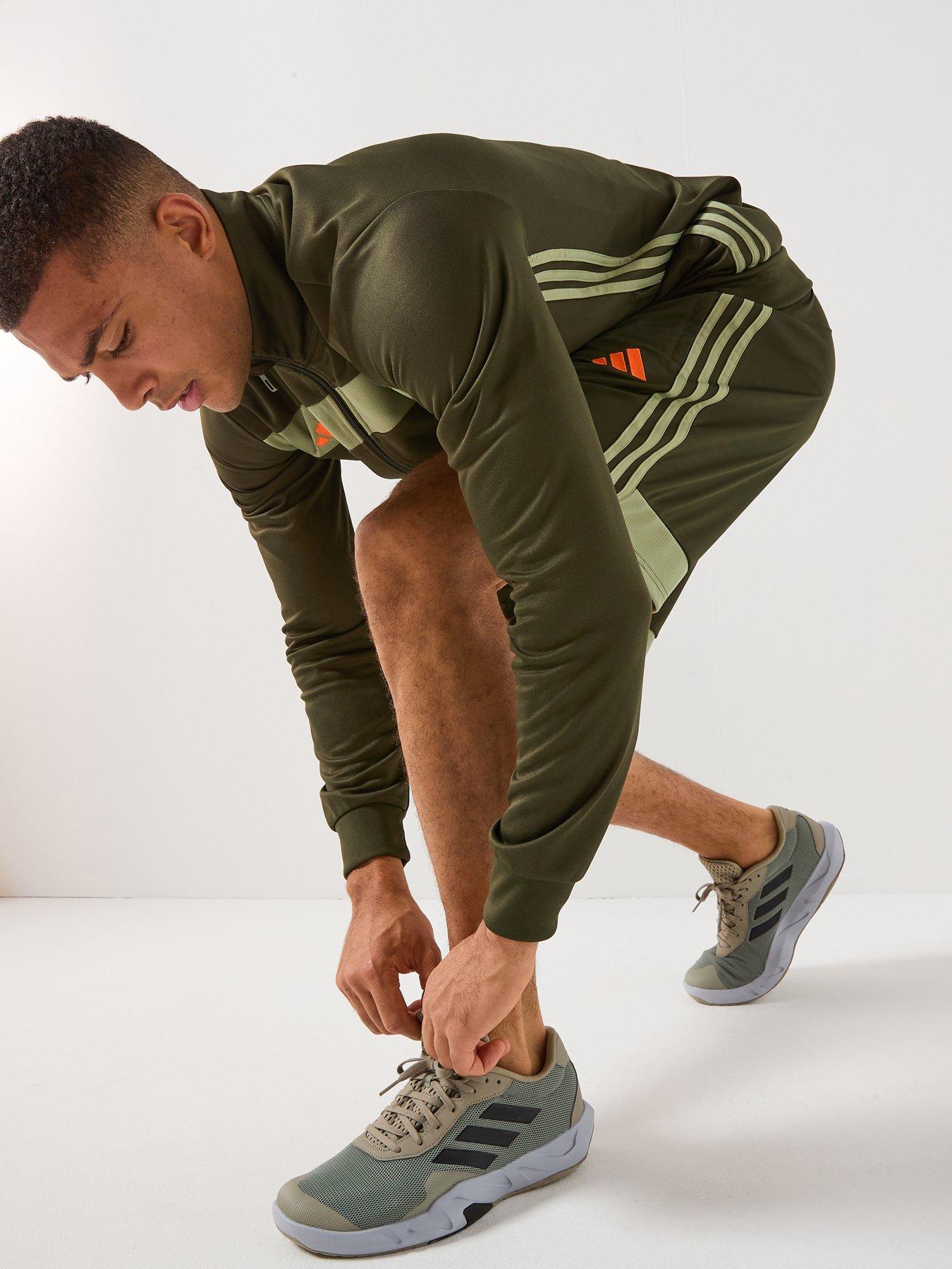 adidas-mens-tiro-essentials-short-greenoutfit