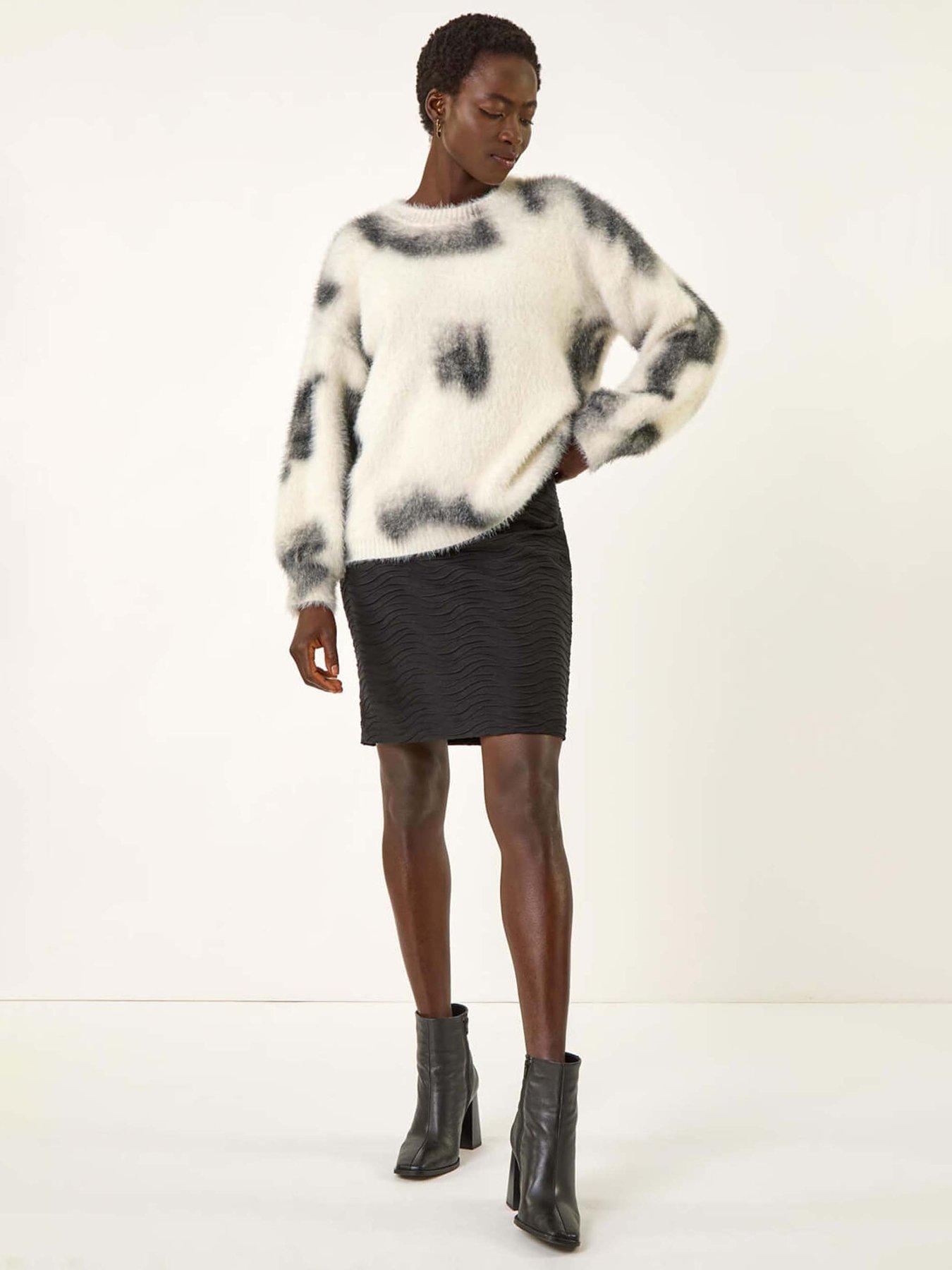 roman-wave-textured-stretch-pencil-skirt-blackback