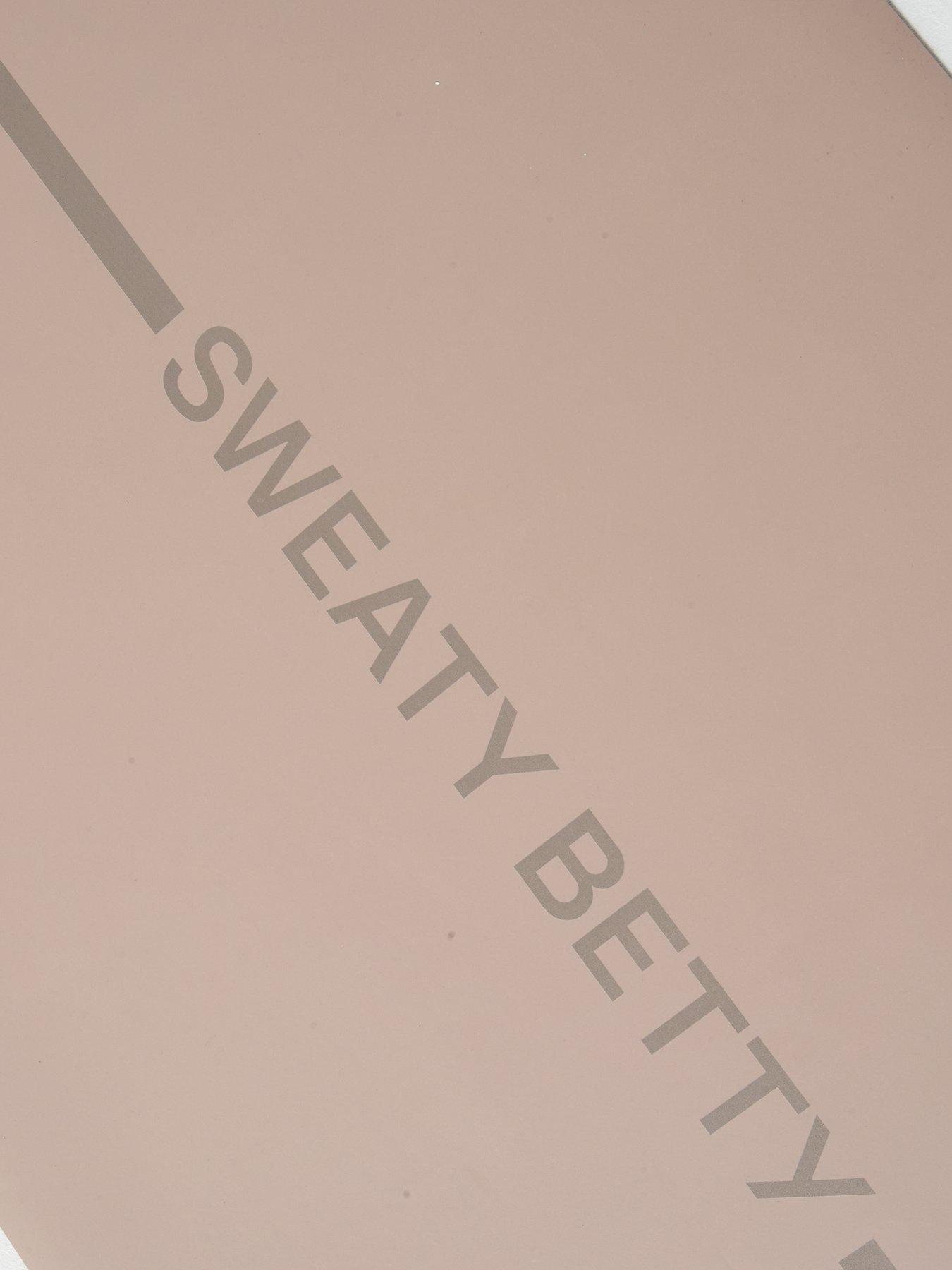 sweaty-betty-balance-yoga-mat-beigeoutfit